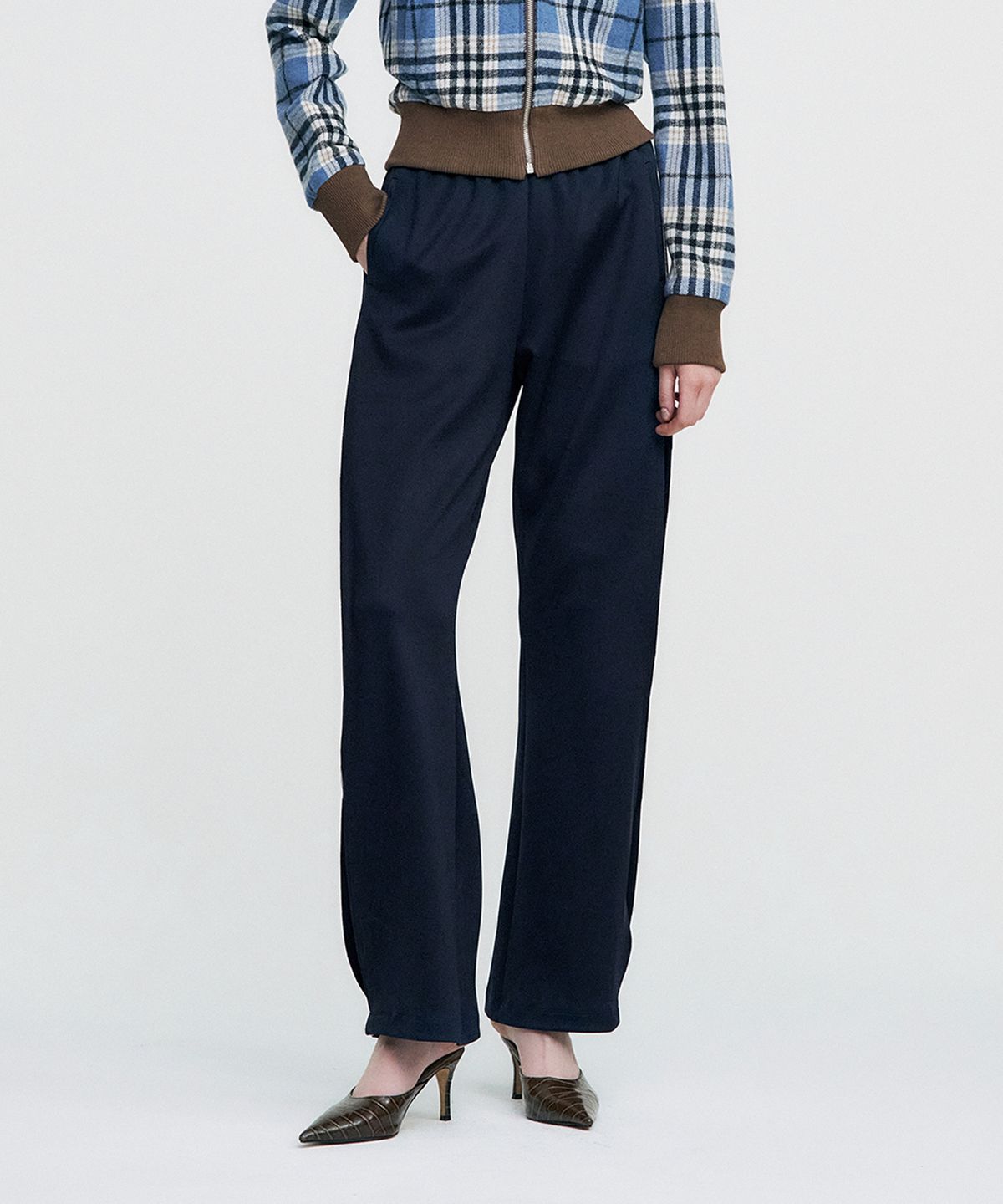 킴지수(KIMZISU) Logo Tape Track Pants _ NAVY