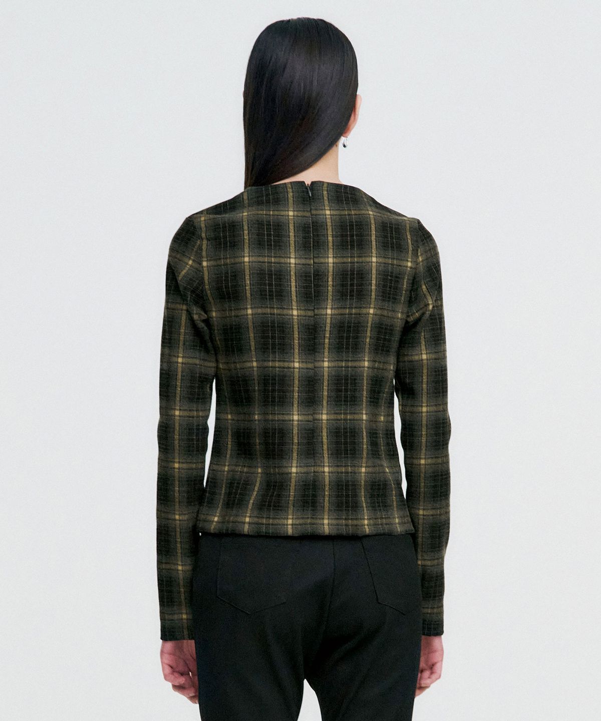 킴지수(KIMZISU) Twisted Check High-neck Top _ KHAKI