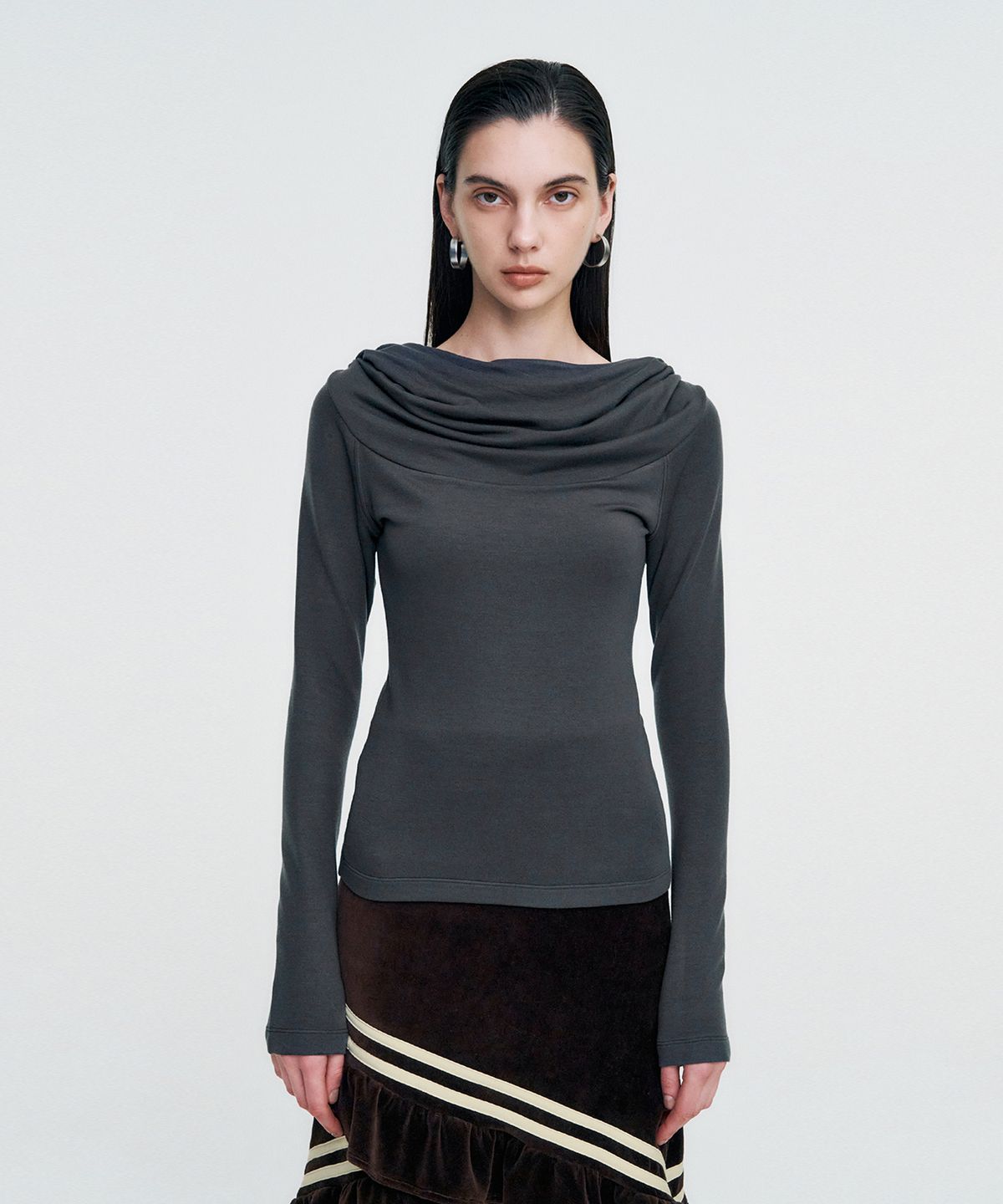 킴지수(KIMZISU) Cowl Neck Soft Slim Hoodie _ CHARCOAL