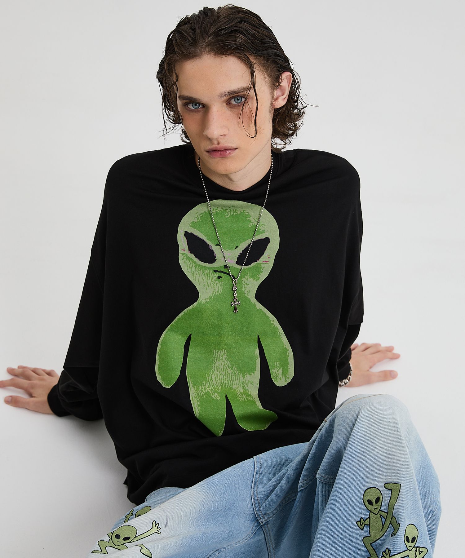 MUSINSA公式 | HOODHOOD エイリアングラフィックオーバーサイズロング