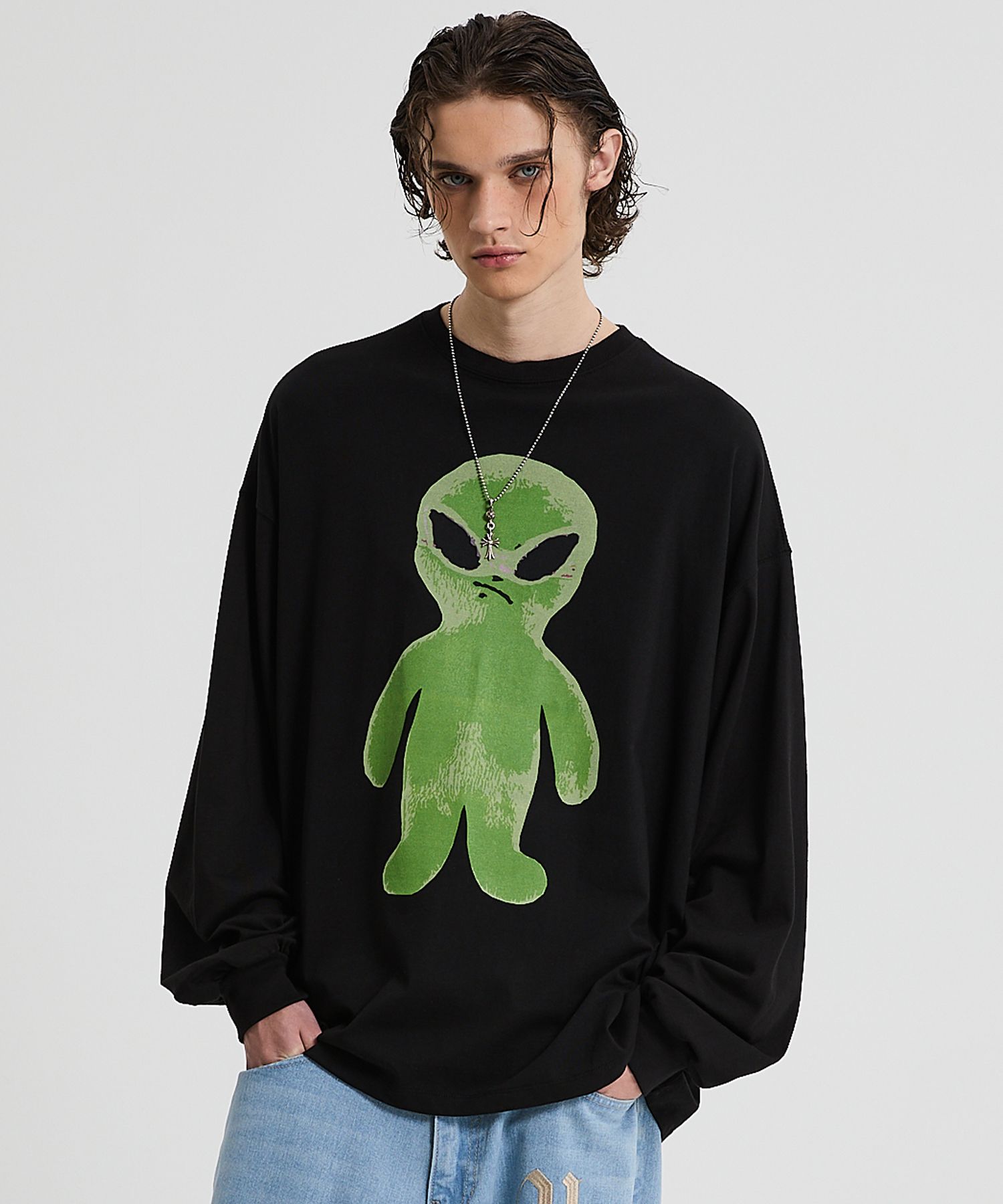 MUSINSA公式 | HOODHOOD Alien Graphic Overfit Long Sleeve T