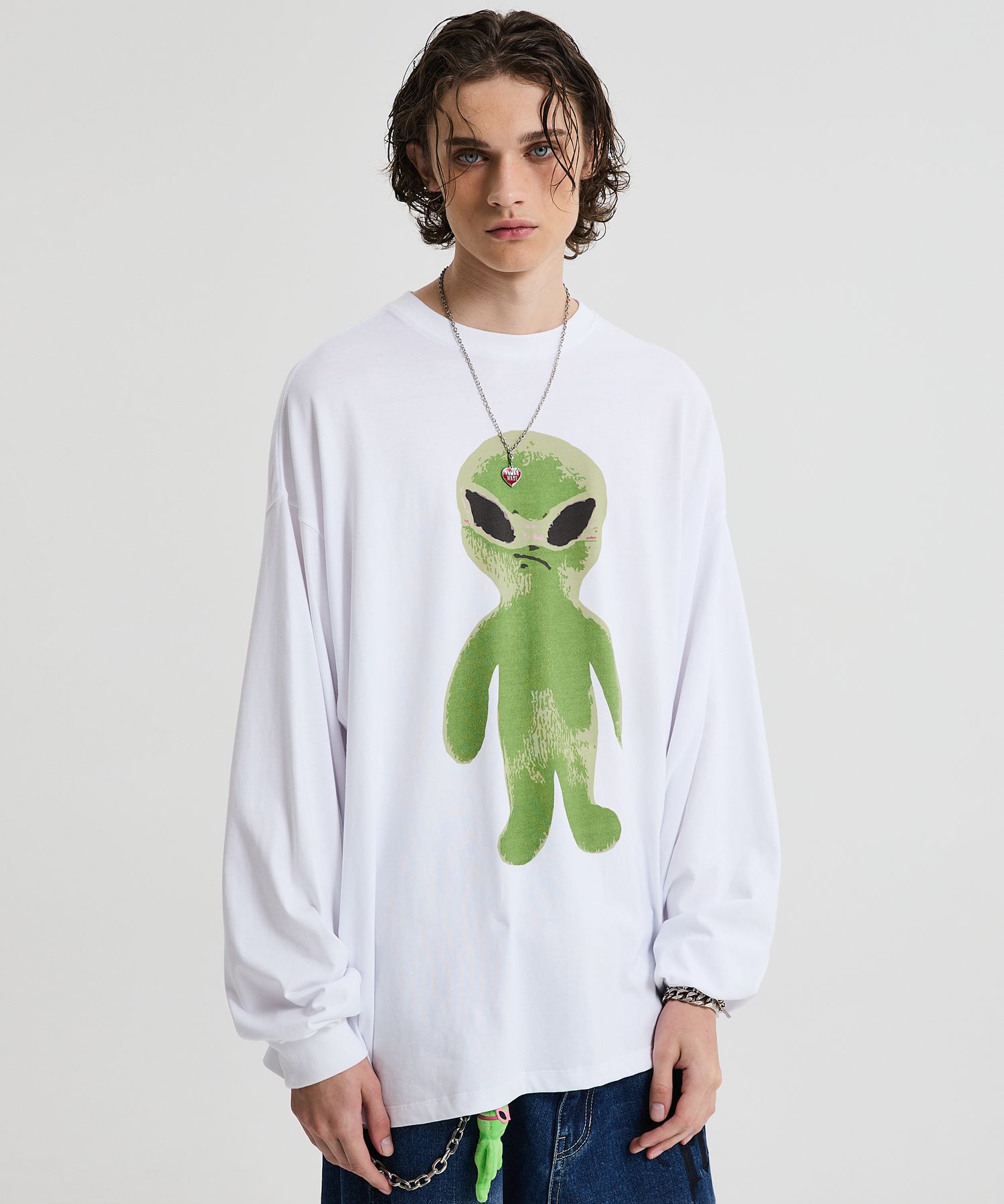 【HOODHOOD】Alien Graphic Overfit Long Sleeve T-shirt 3色 MUSINSA | HOODHOOD Alien Graphic Overfit Long Sleeve T-Shirt