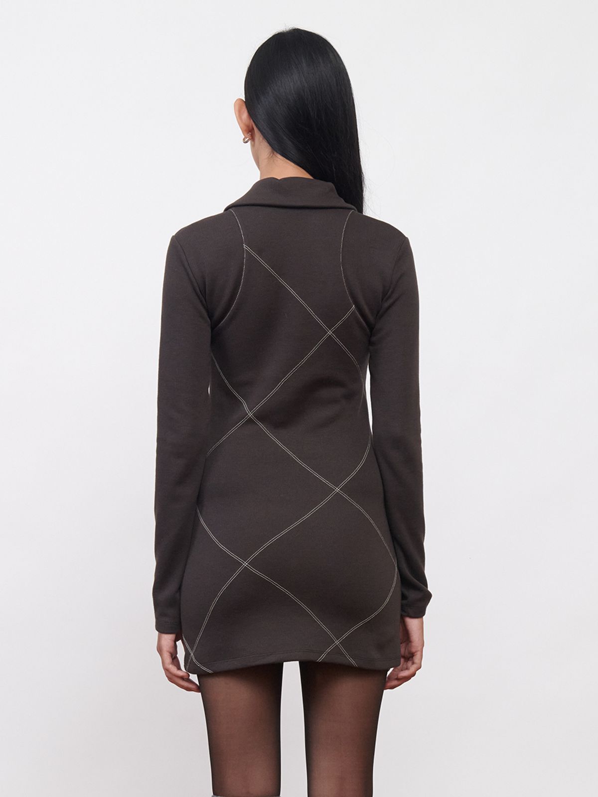 기준(KIJUN) Stitched Half Zip-Up Dress Dark Brown