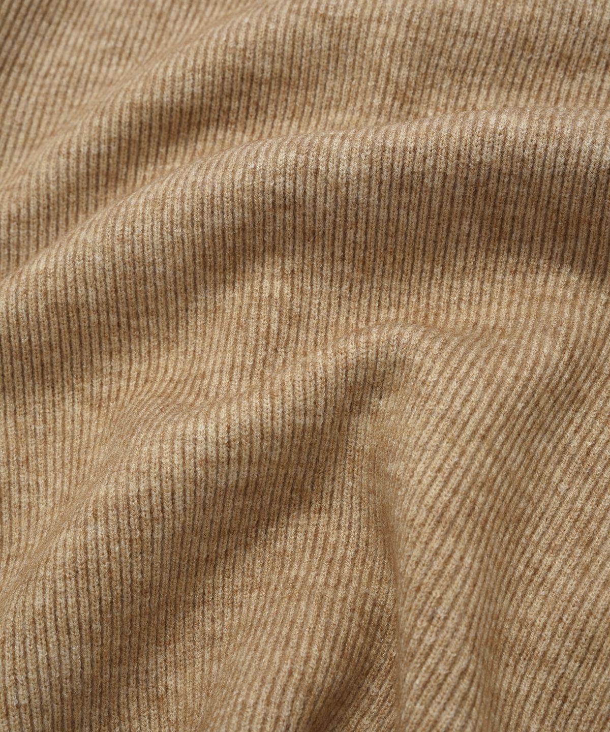 커버낫 우먼(COVERNAT WOMAN) 우먼 홀터넥 크롭 하프 니트 Beige