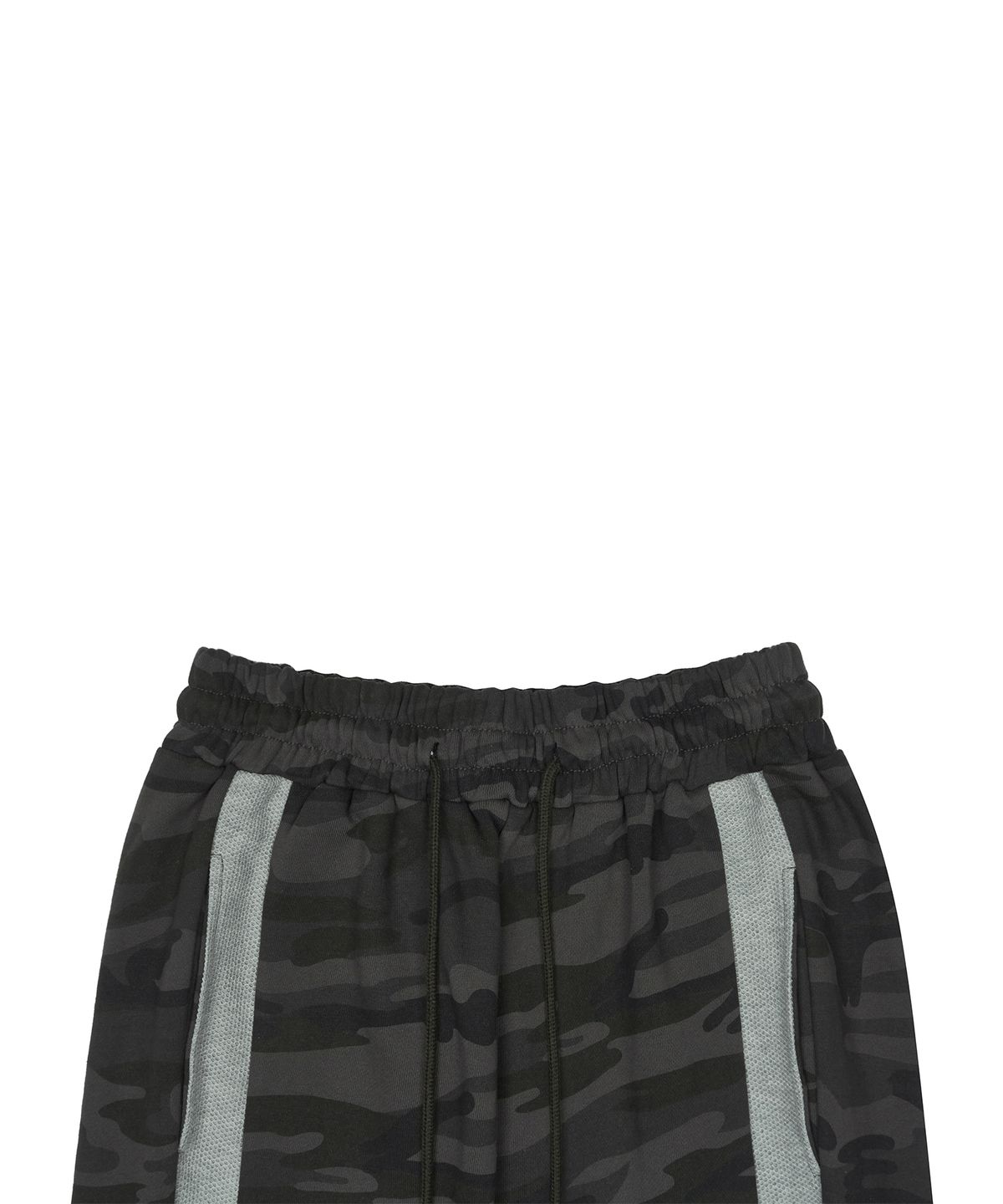 러브이즈트루(LUVISTRUE) BASIC COLOR SCHEME PANTS(CAMO)
