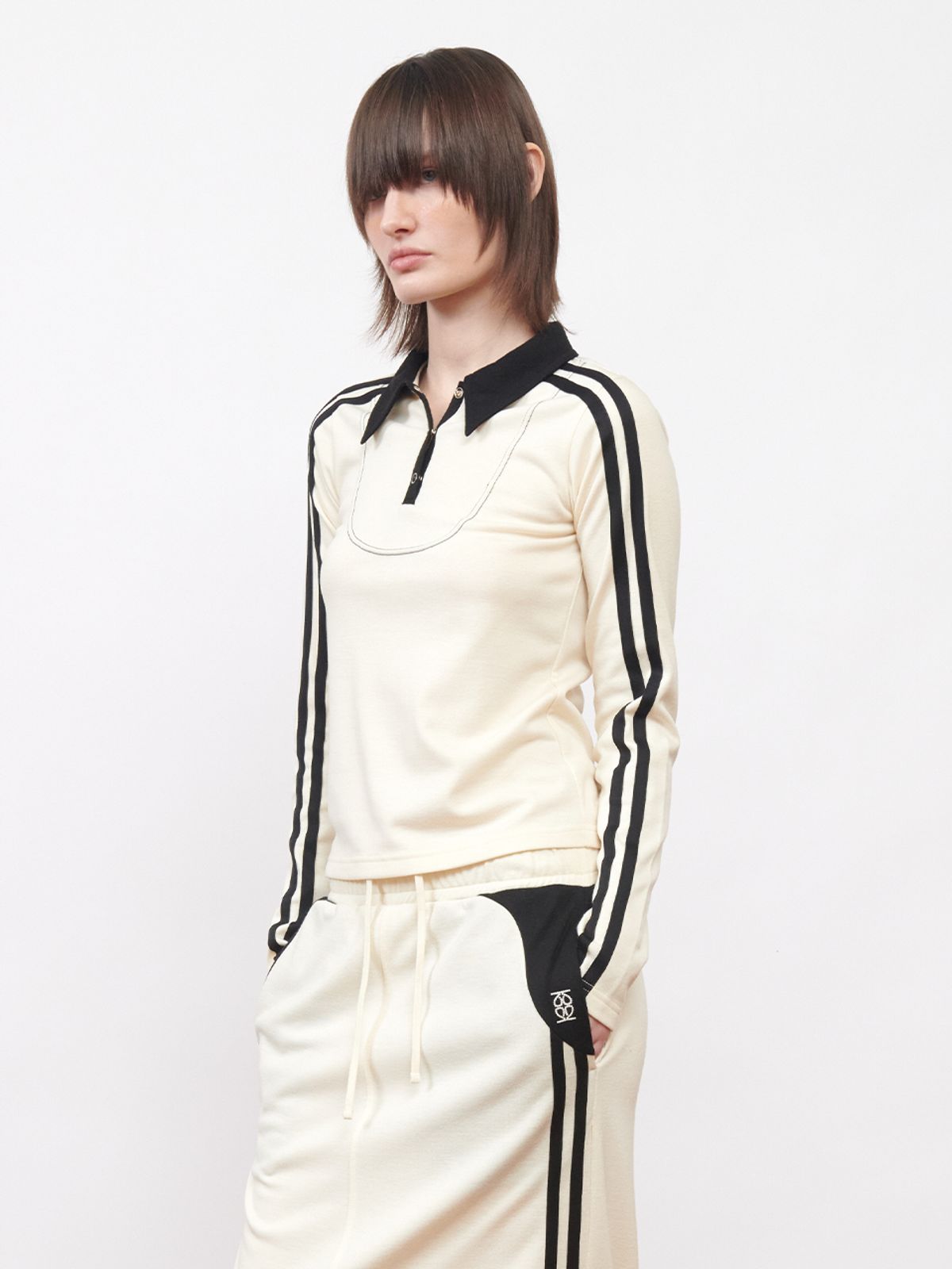 기준(KIJUN) Football Long Sleeve Jersey Polo Ivory Black