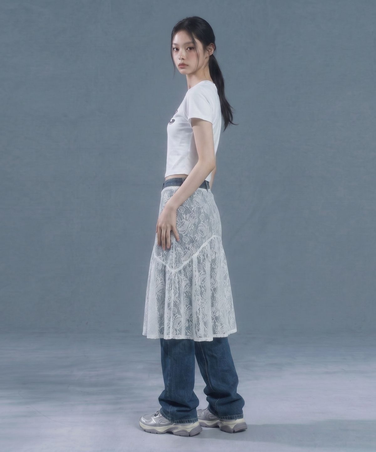 인어데이즈(INADAZE) 데이즈 로고 크롭 반팔 (화이트)