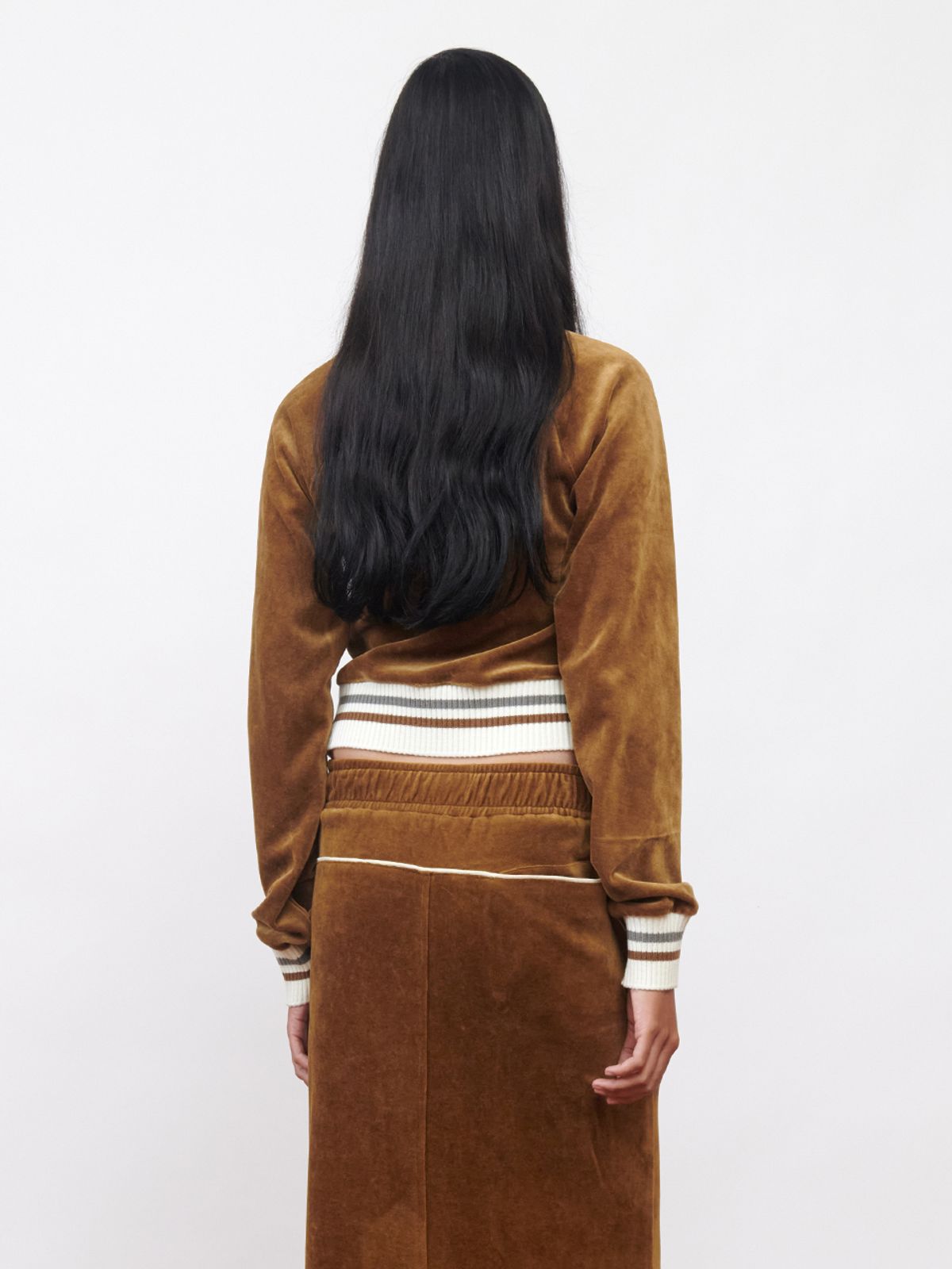 기준(KIJUN) Velour Track Jacket Brown