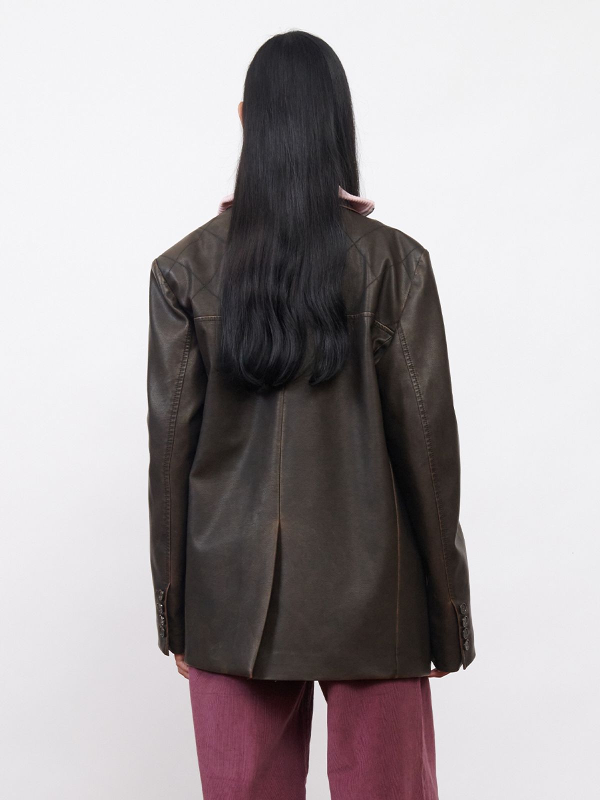 기준(KIJUN) Faux-Leather Stitched Blazer Dark Brown