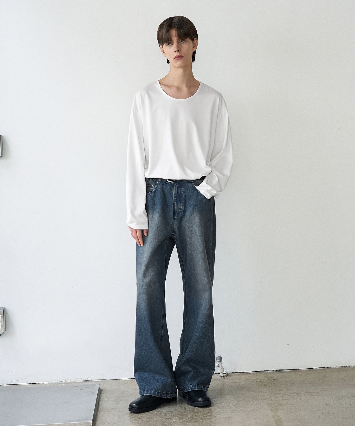 드로우핏(DRAW FIT) 실켓 코튼 U넥 롱슬리브 티셔츠 [WHITE]