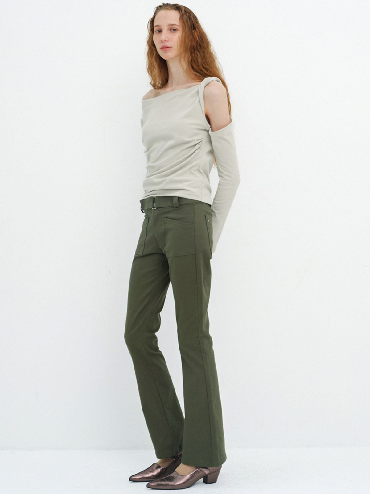 세릭(CERRIC) VELCRO BELT PANTS / KHAKI
