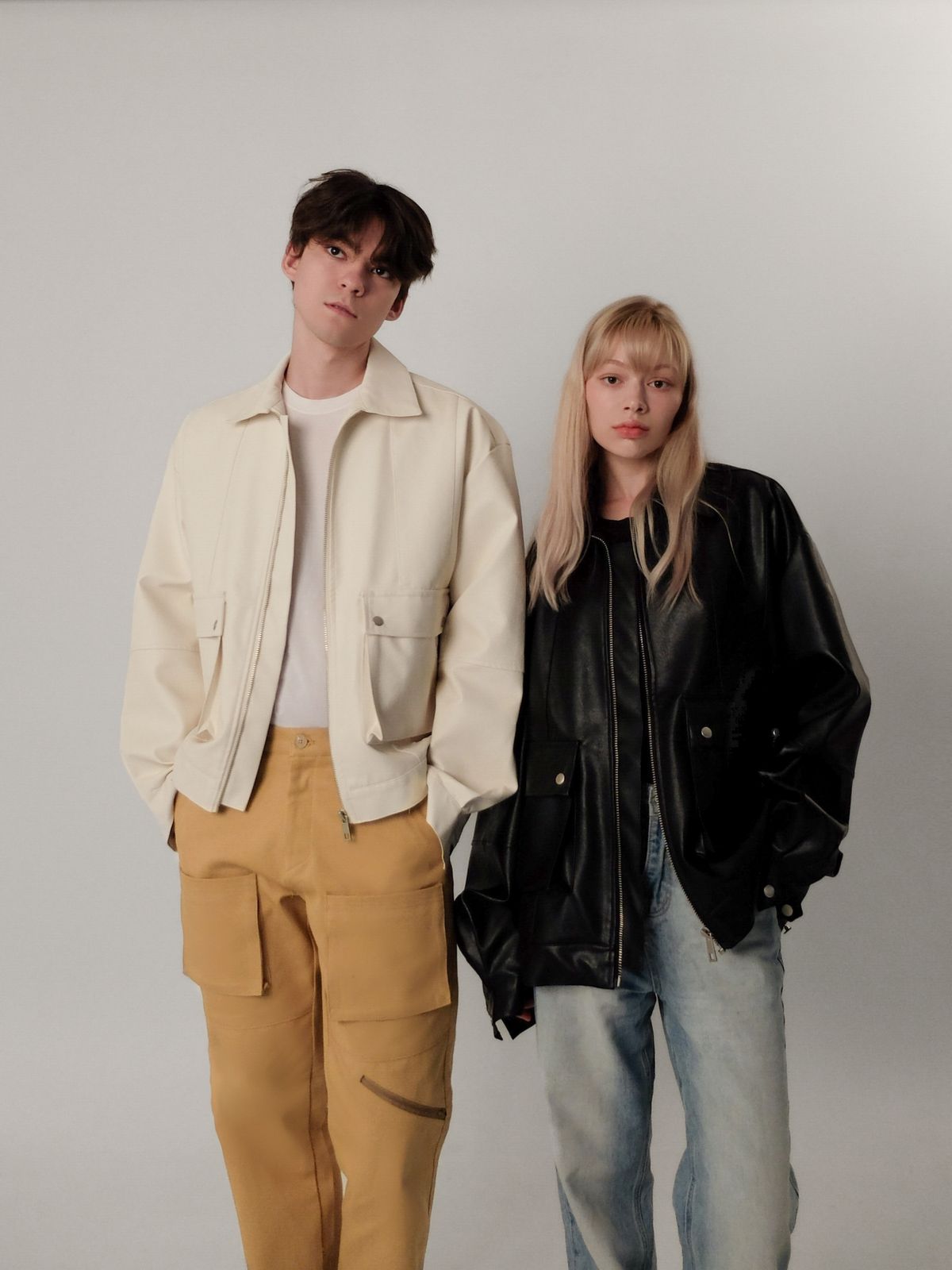 오버더와르(OVERTHEOIR) leather detail wide rider jacket ivory