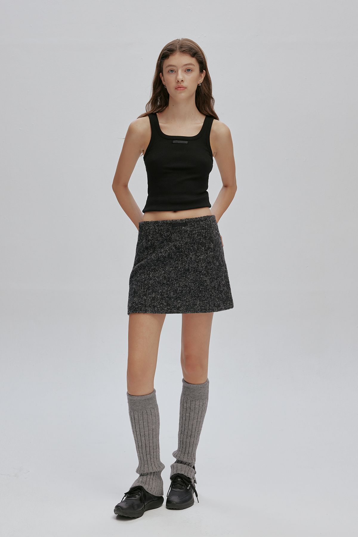 애프터아워즈(AFTERHOURS) CLASSIC WOOL MINI SKIRT (HERRINGBONE)