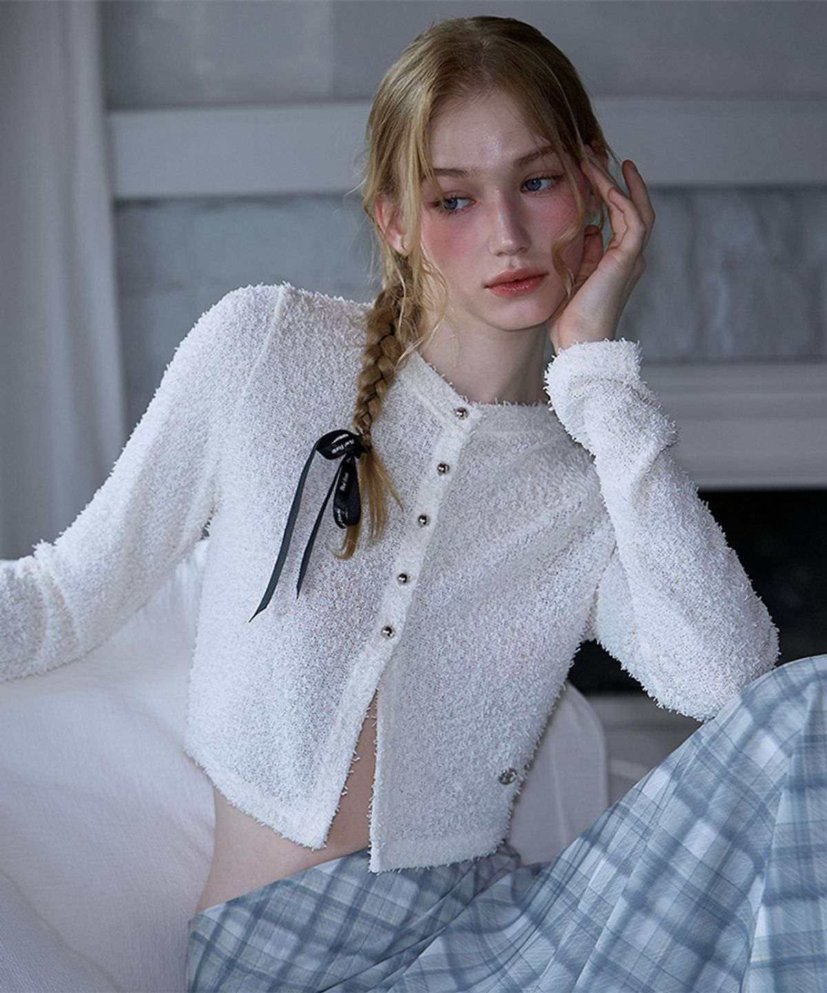 로제프란츠(ROSEFRANTZ) Boucle Metal Button Cardigan [Ivory]