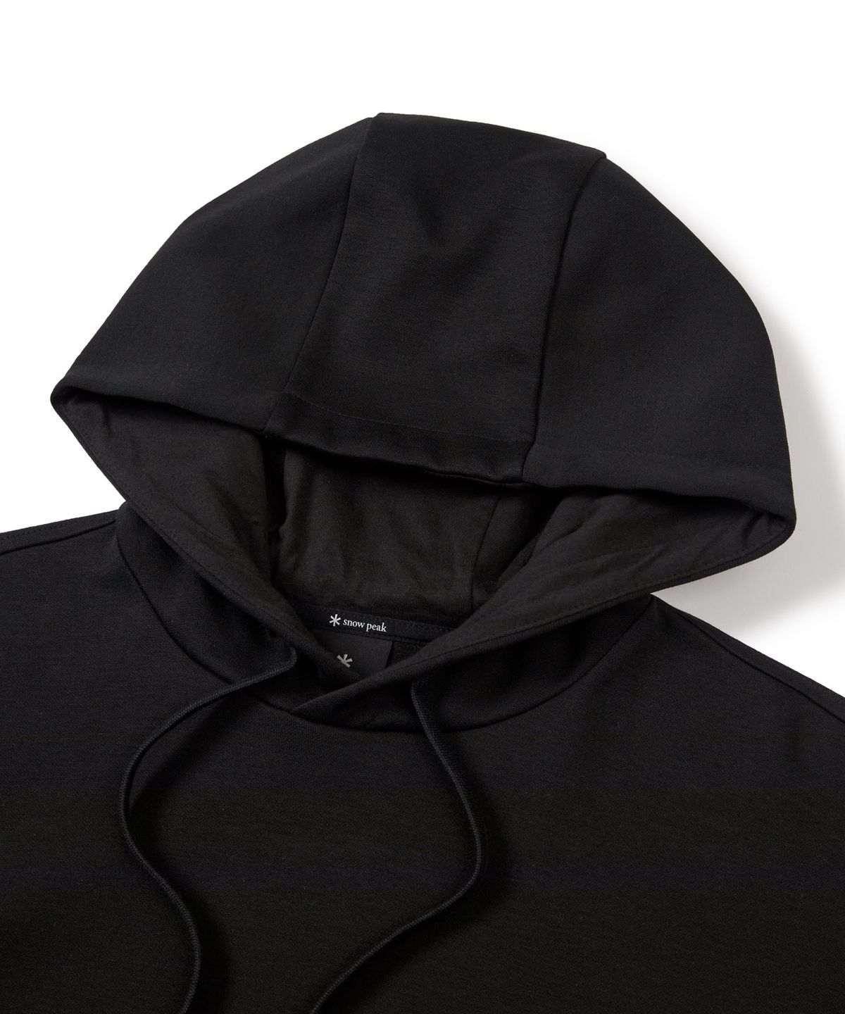스노우피크 어패럴(SNOWPEAK APPAREL) 카라 그래픽 후드 티셔츠 (S24FMFHD34) Black
