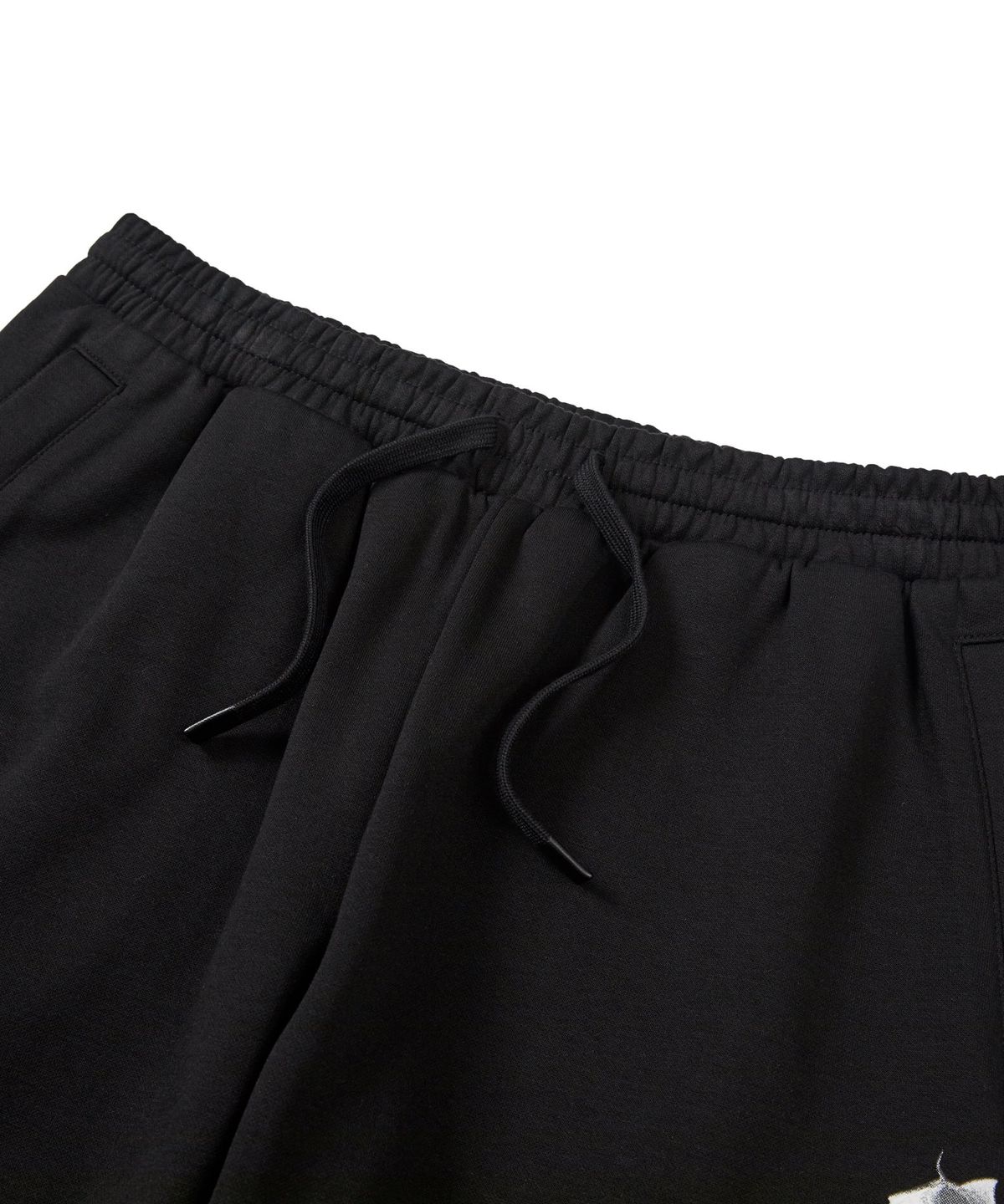 스노우피크 어패럴(SNOWPEAK APPAREL) 카라 그래픽 조거 팬츠 (S24FMFFP34) Black