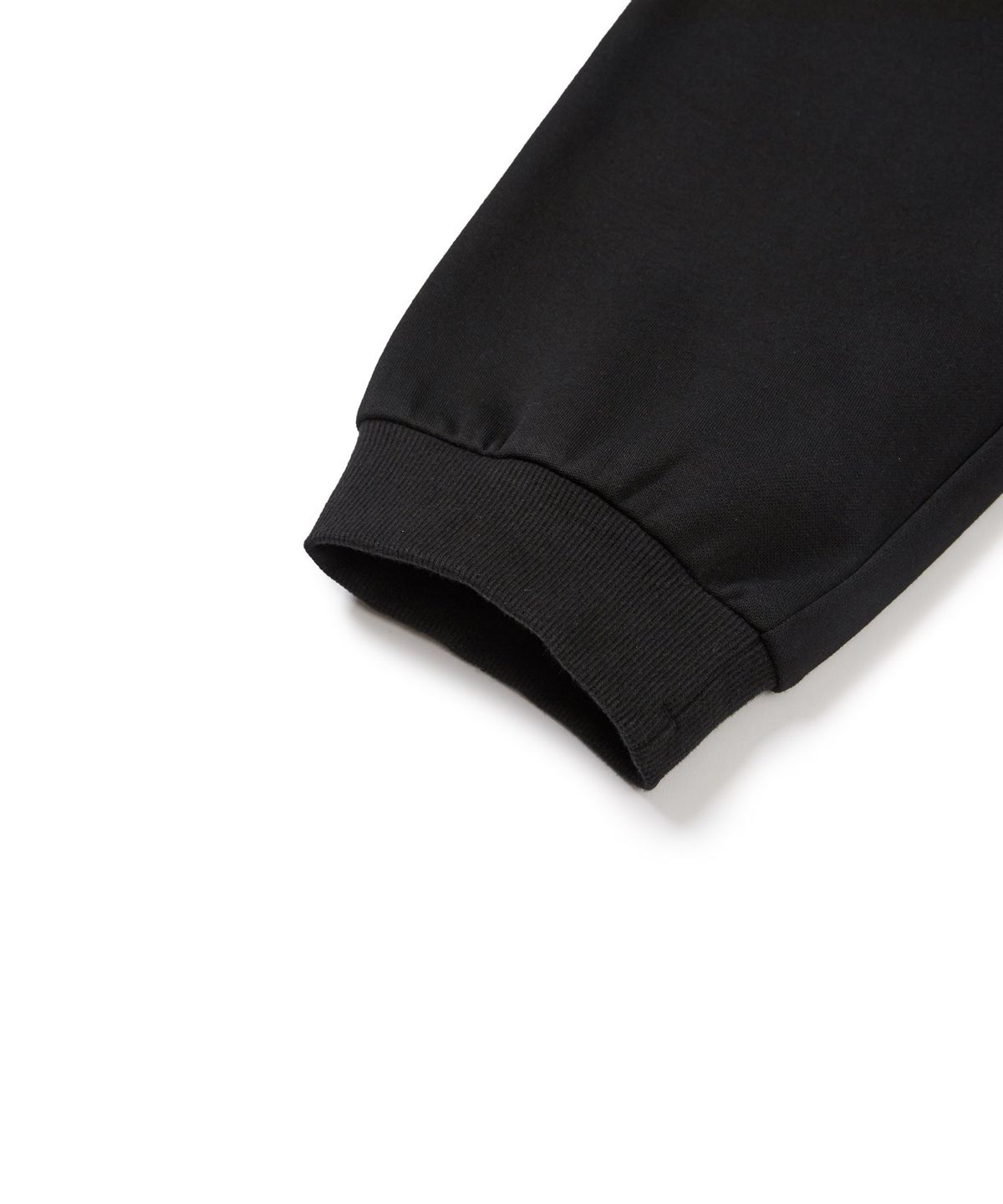 스노우피크 어패럴(SNOWPEAK APPAREL) 카라 그래픽 조거 팬츠 (S24FMFFP34) Black