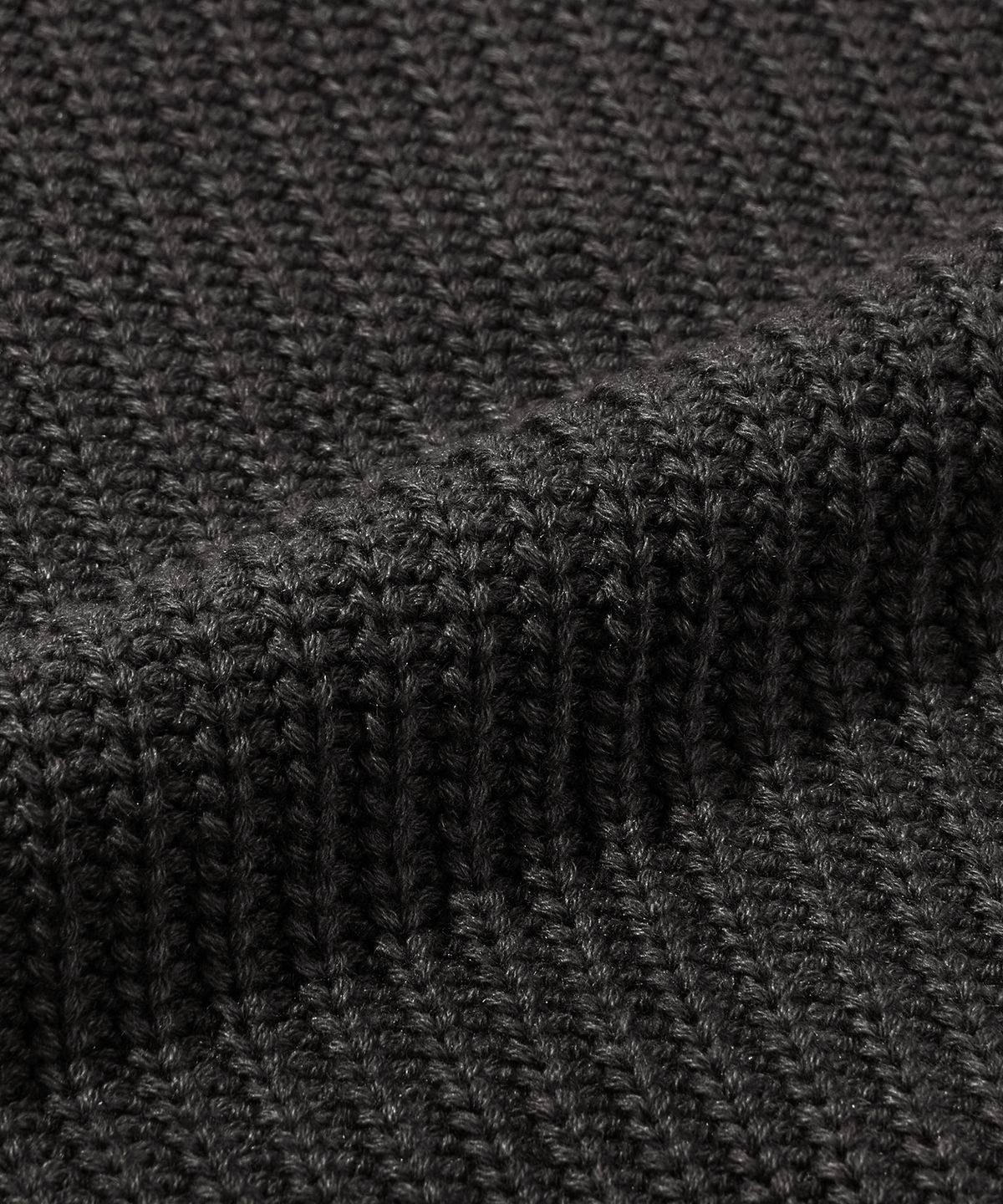 트릴리온(TRILLION) 워셔블 버튼 업 크루넥 가디건 니트 (CHARCOAL)