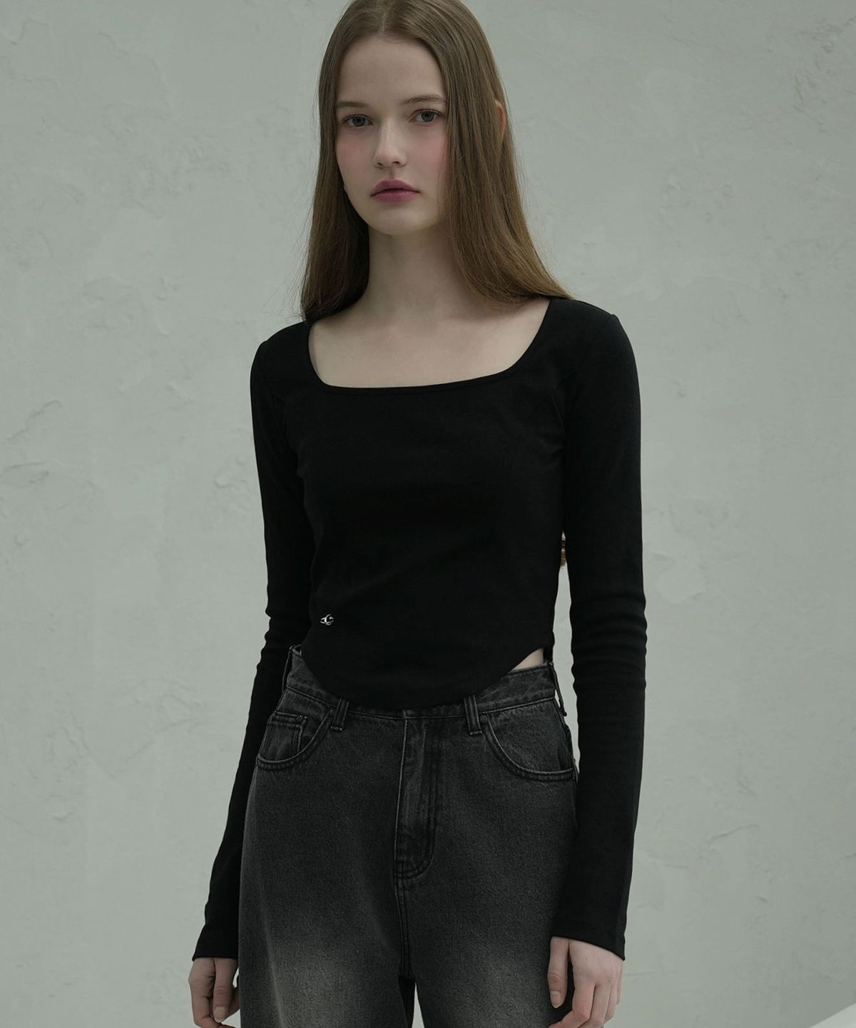 비바셔스(VIVACIOUS) Neuel Square Neck Line Crop Long Sleeve - 5COL