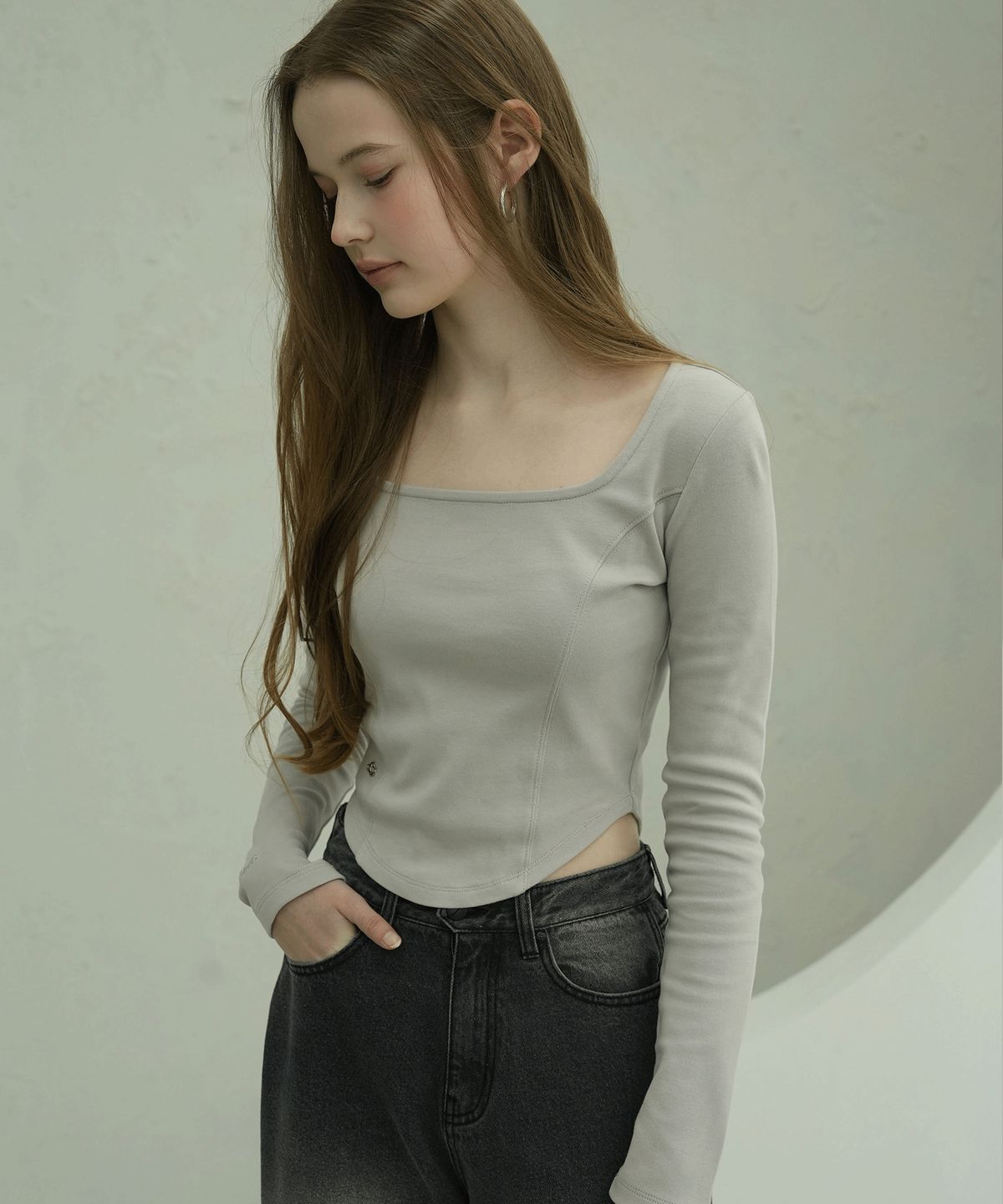 비바셔스(VIVACIOUS) Neuel Square Neck Line Crop Long Sleeve - 5COL