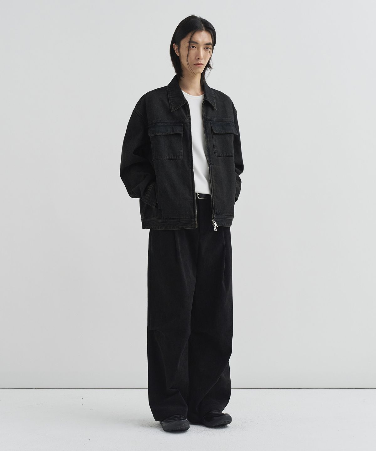 드로우핏(DRAW FIT) 에센셜 와이드 원턱 코듀로이 팬츠 [BLACK]