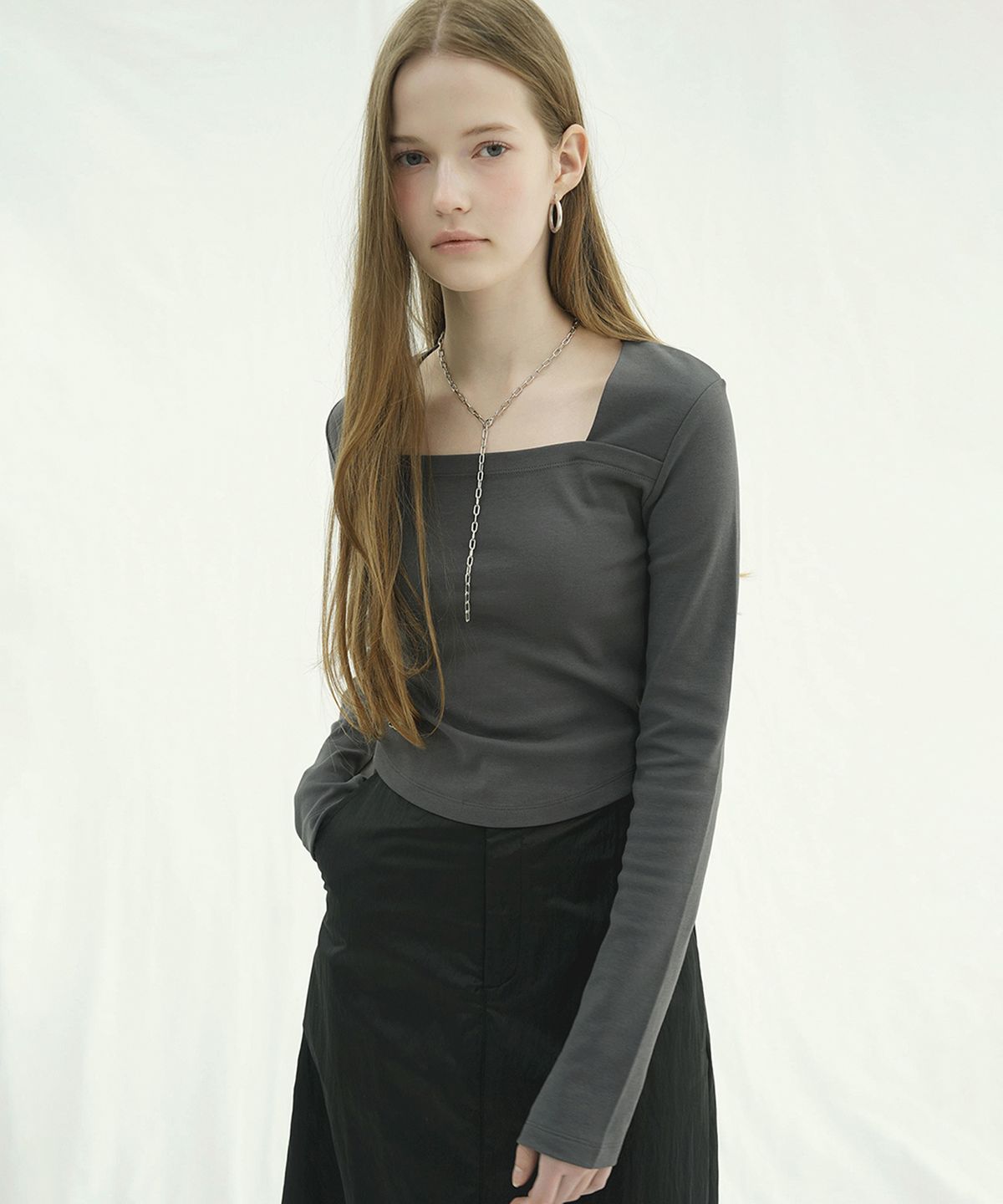 비바셔스(VIVACIOUS) Renee Square Neck Slim Long Sleeve - 5COL