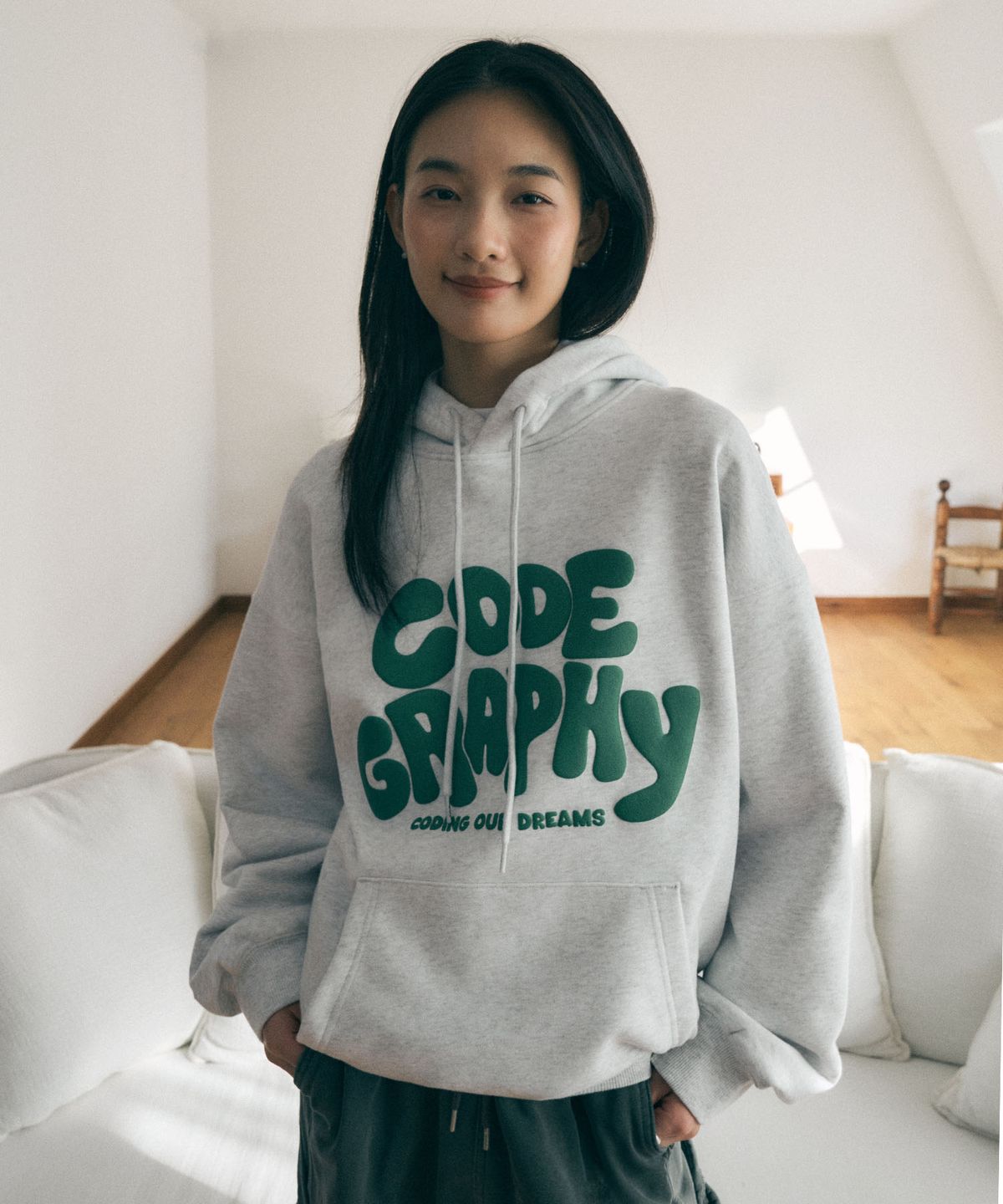 코드그라피(CGP) JELLY 로고 후드티_라이트그레이