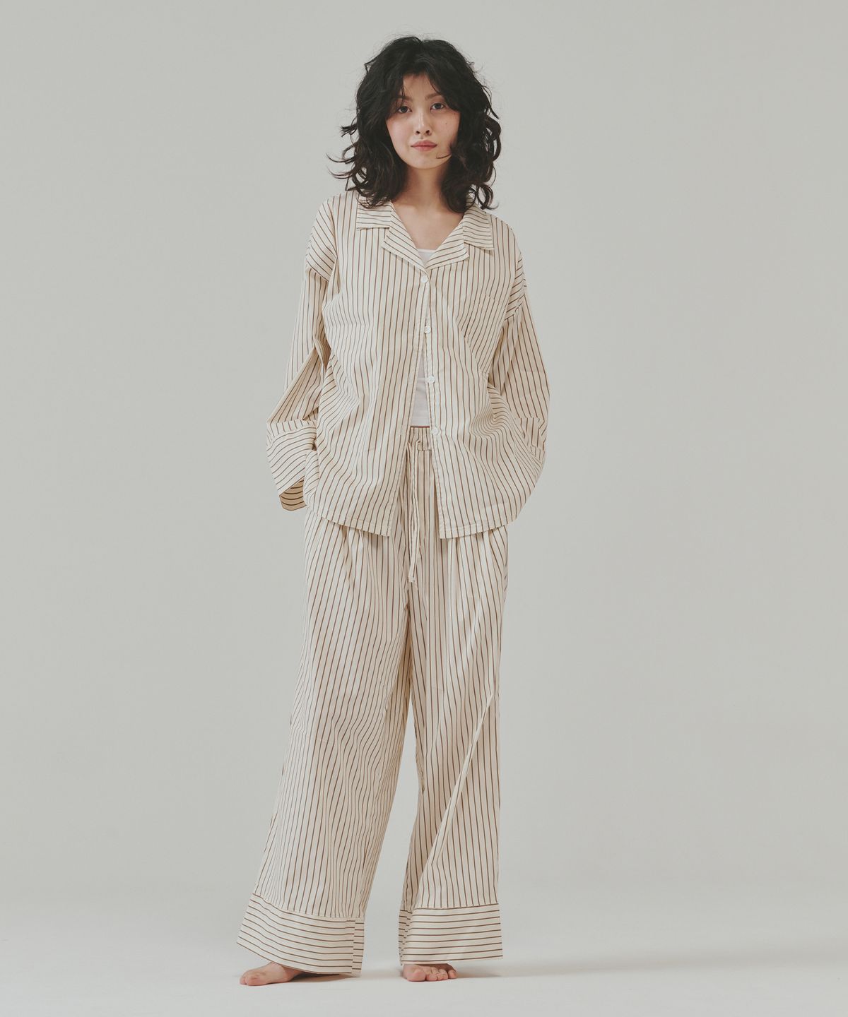오끼뜨(OGGITT) (uni)도미토리 빈 스트라이프 파자마 브라운아이보리