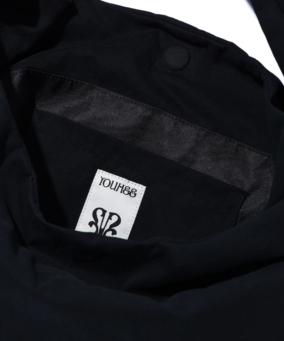 유희(YOUHEE) LETTERING BIG BAG BLACK