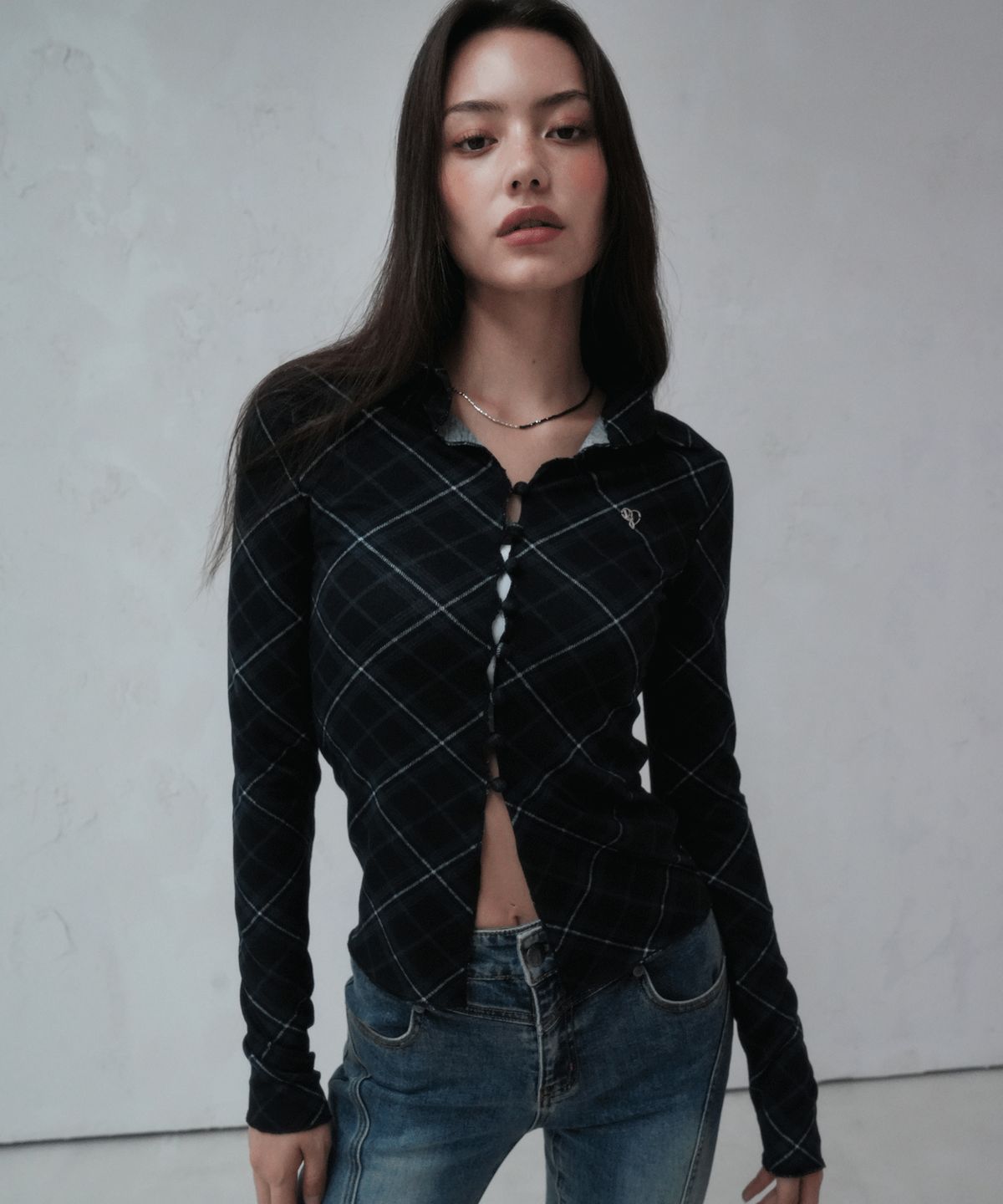 비바셔스(VIVACIOUS) Haley Collar Long Sleeve - 3COL