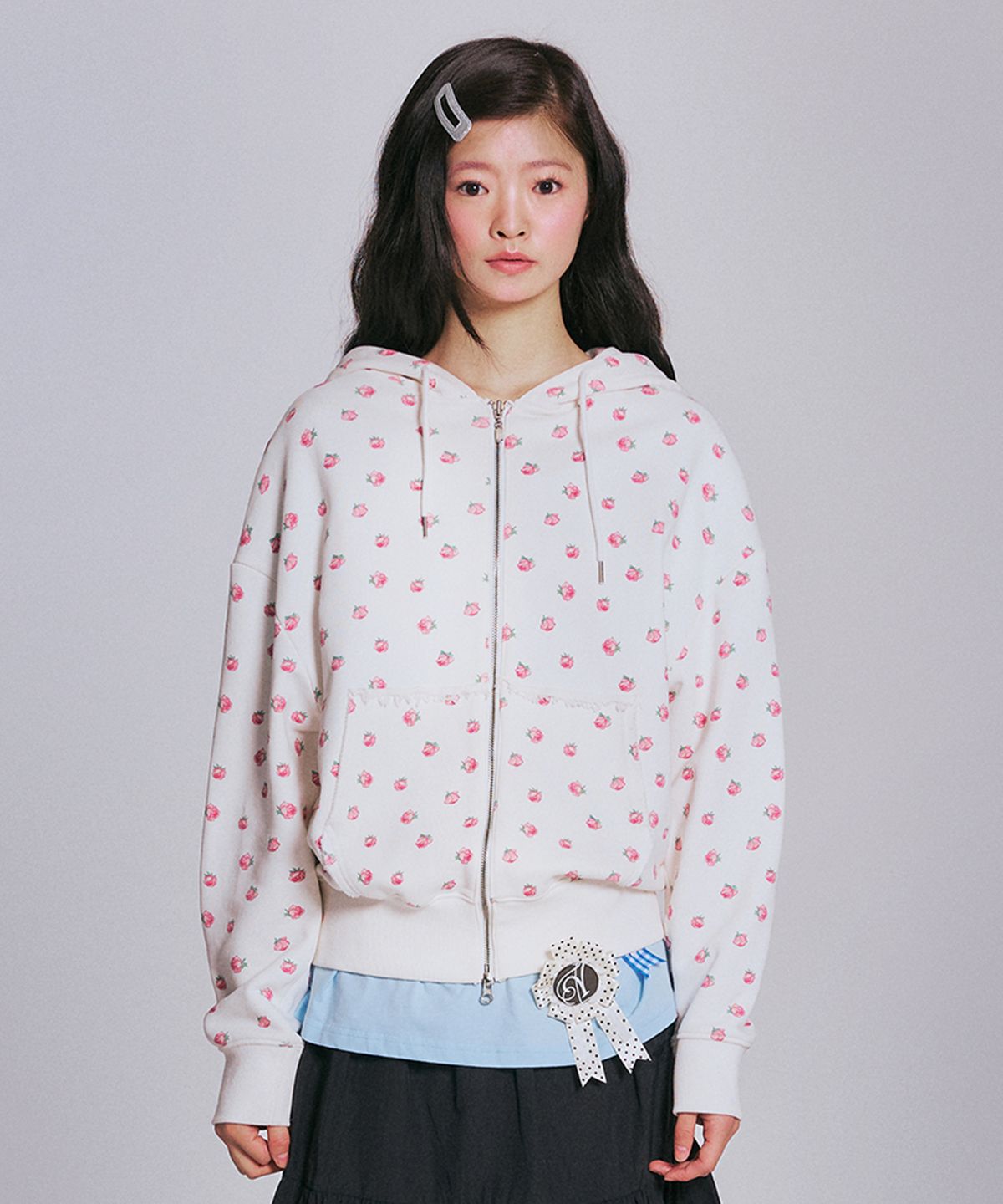 유희(YOUHEE) FLOWER PATTERN HOOD ZIP-UP WHITE