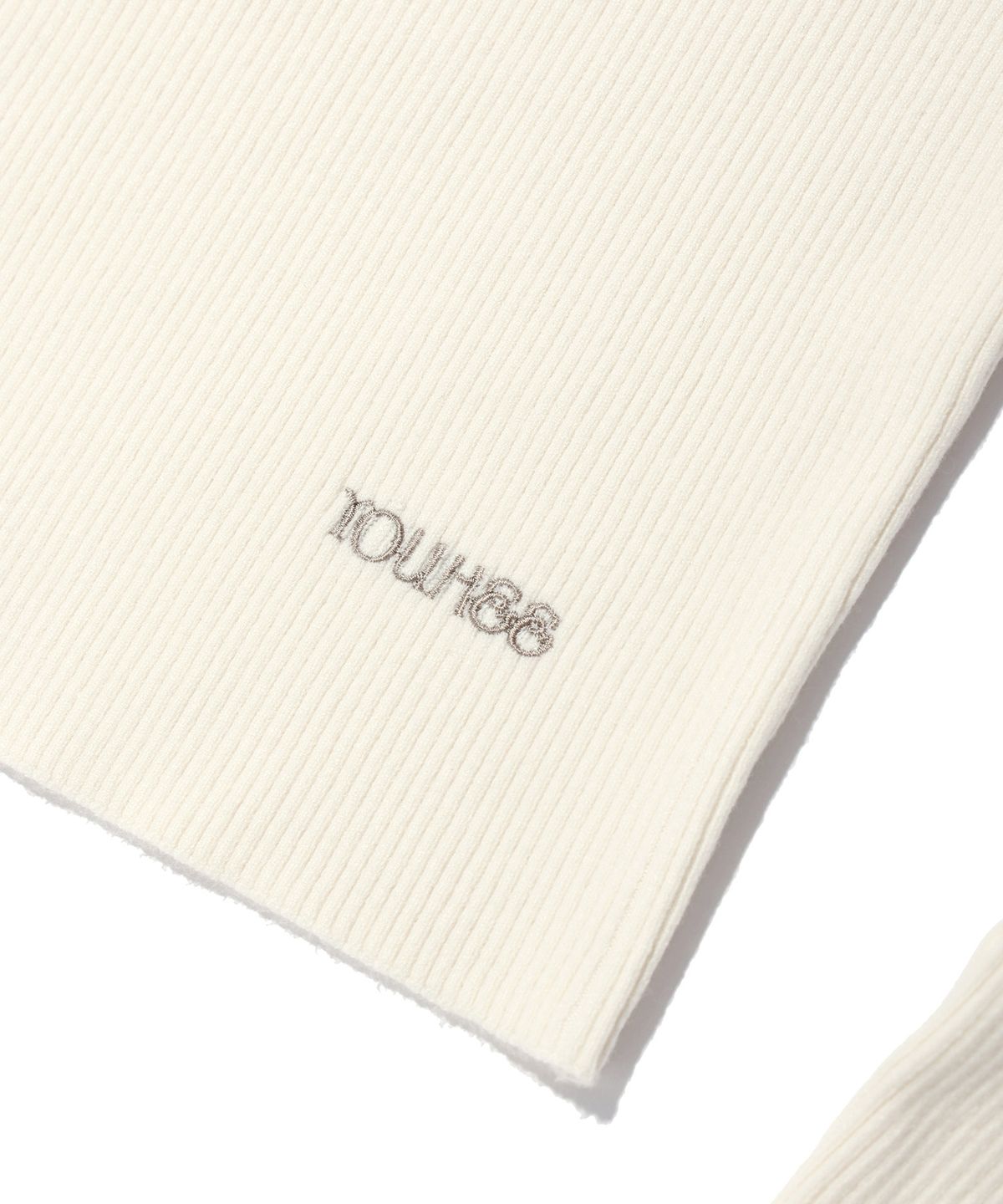 유희(YOUHEE) BASIC LOGO KNIT IVORY