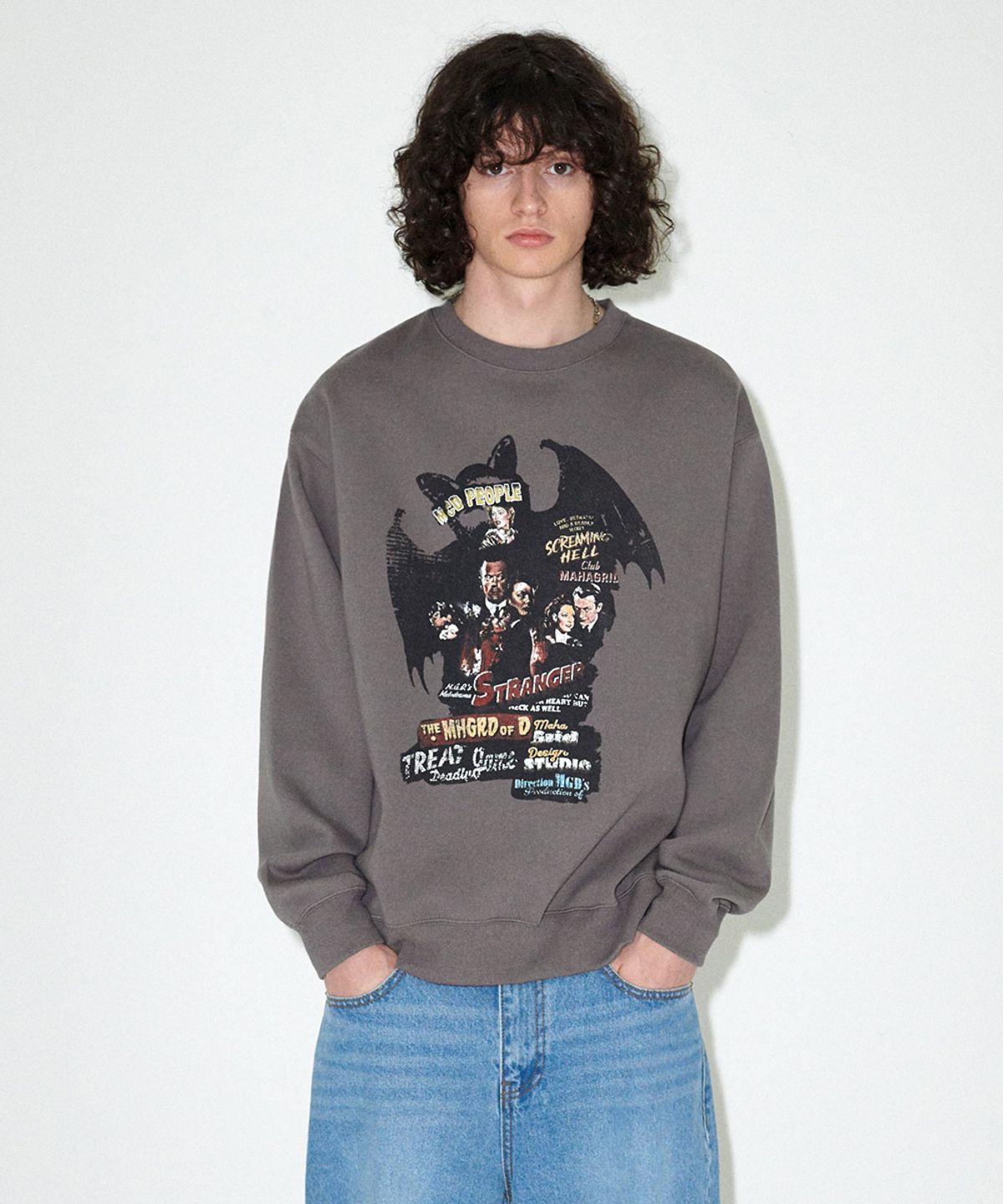 마하그리드(MAHAGRID) BAT POSTER COLLAGE SWEATSHIRT GREY(MG2EFMM459A)