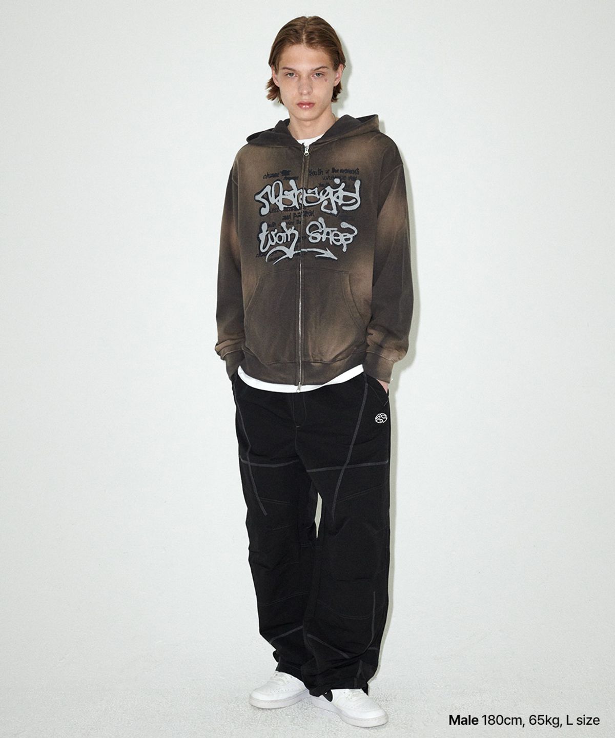 마하그리드(MAHAGRID) SPRAY GRAFFITI ZIP UP HOODIE CHARCOAL(MG2EFMM493A)