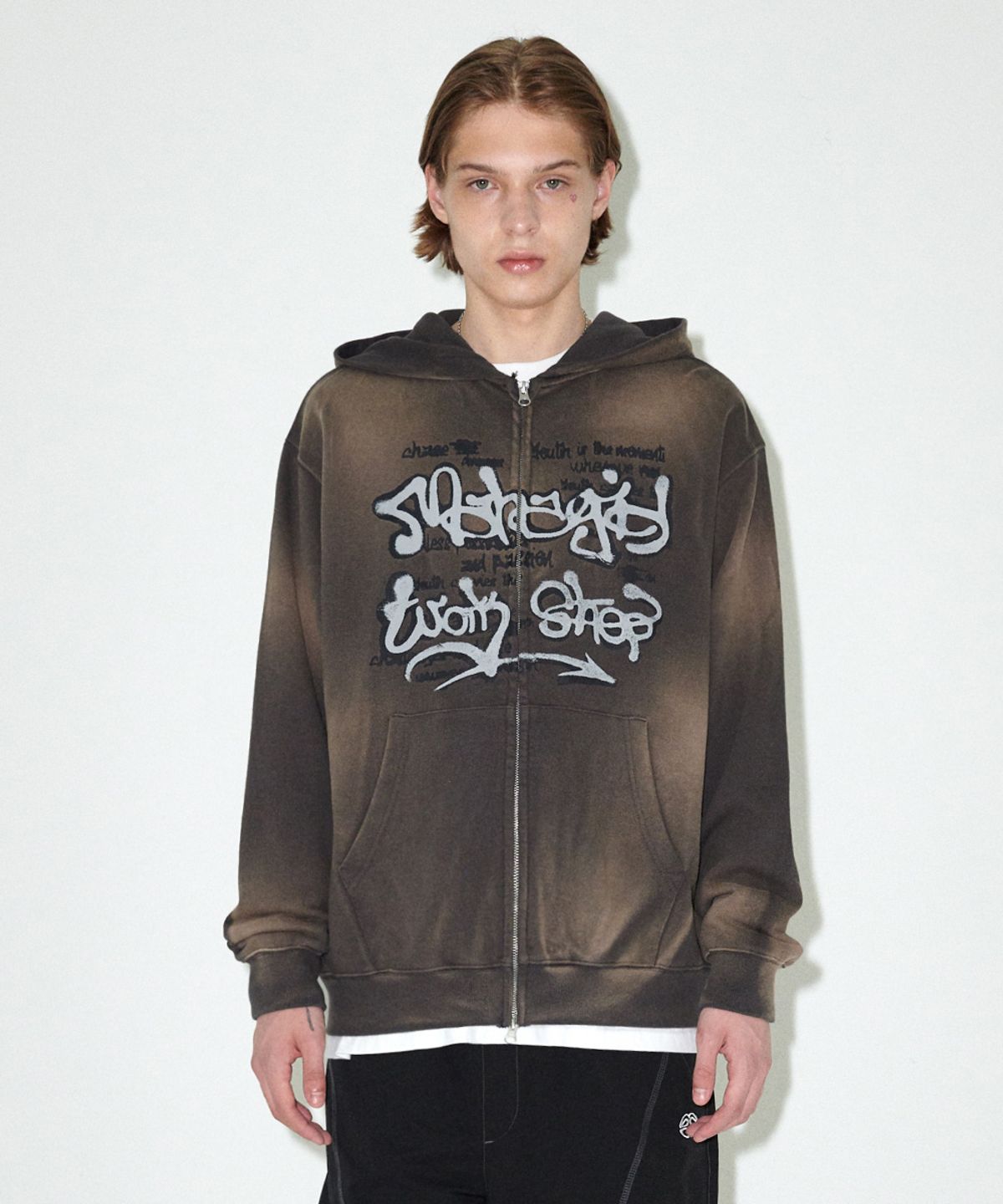 마하그리드(MAHAGRID) SPRAY GRAFFITI ZIP UP HOODIE CHARCOAL(MG2EFMM493A)