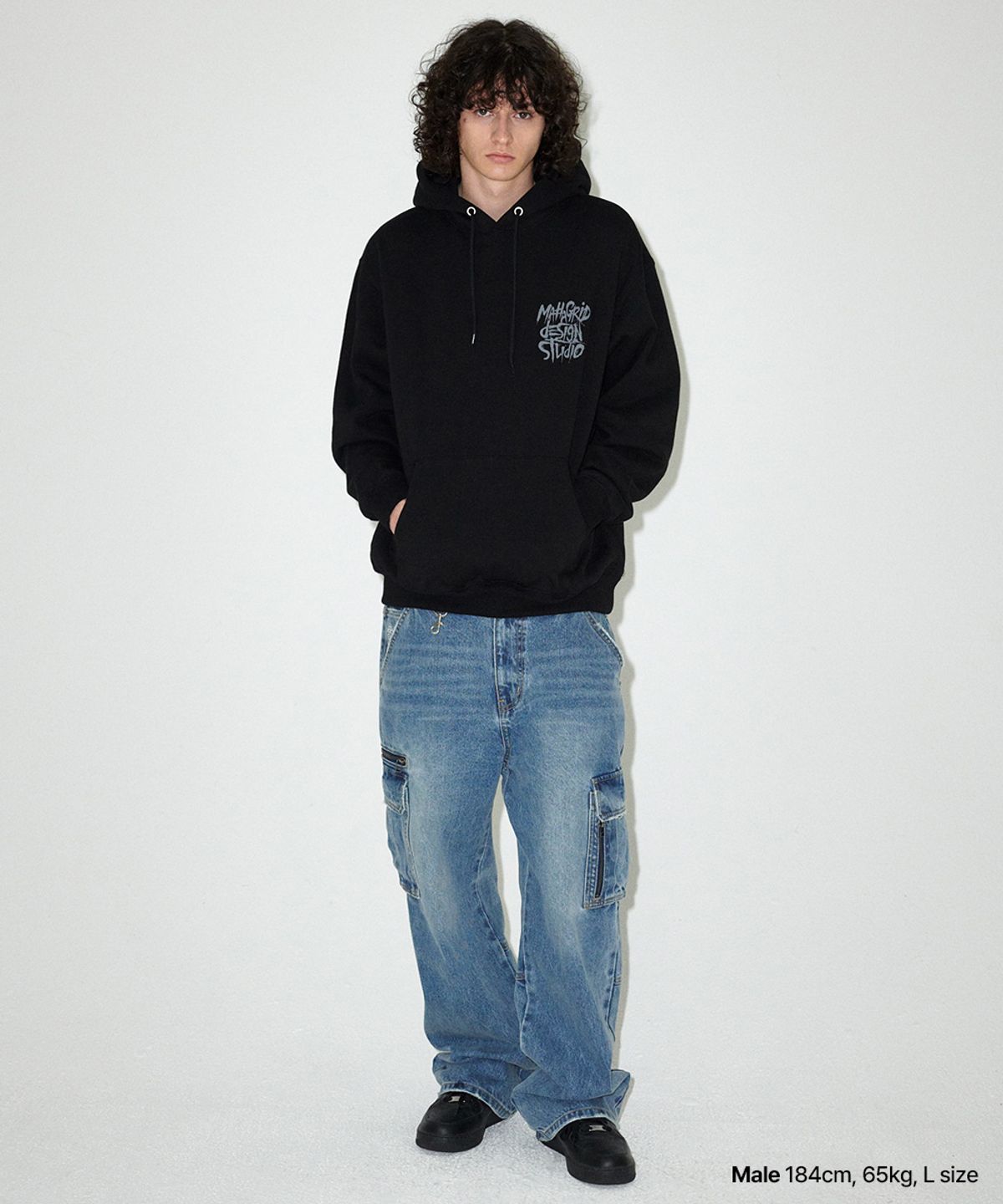 마하그리드(MAHAGRID) SLASH LOGO HOODIE BLACK(MG2FFMM427A)