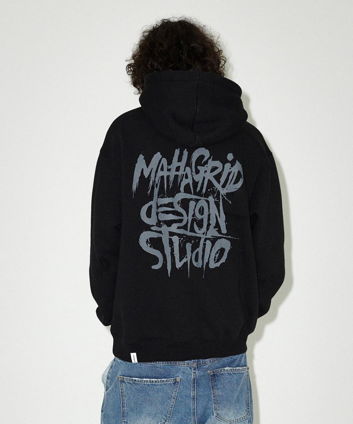 마하그리드(MAHAGRID) SLASH LOGO HOODIE BLACK(MG2FFMM427A)