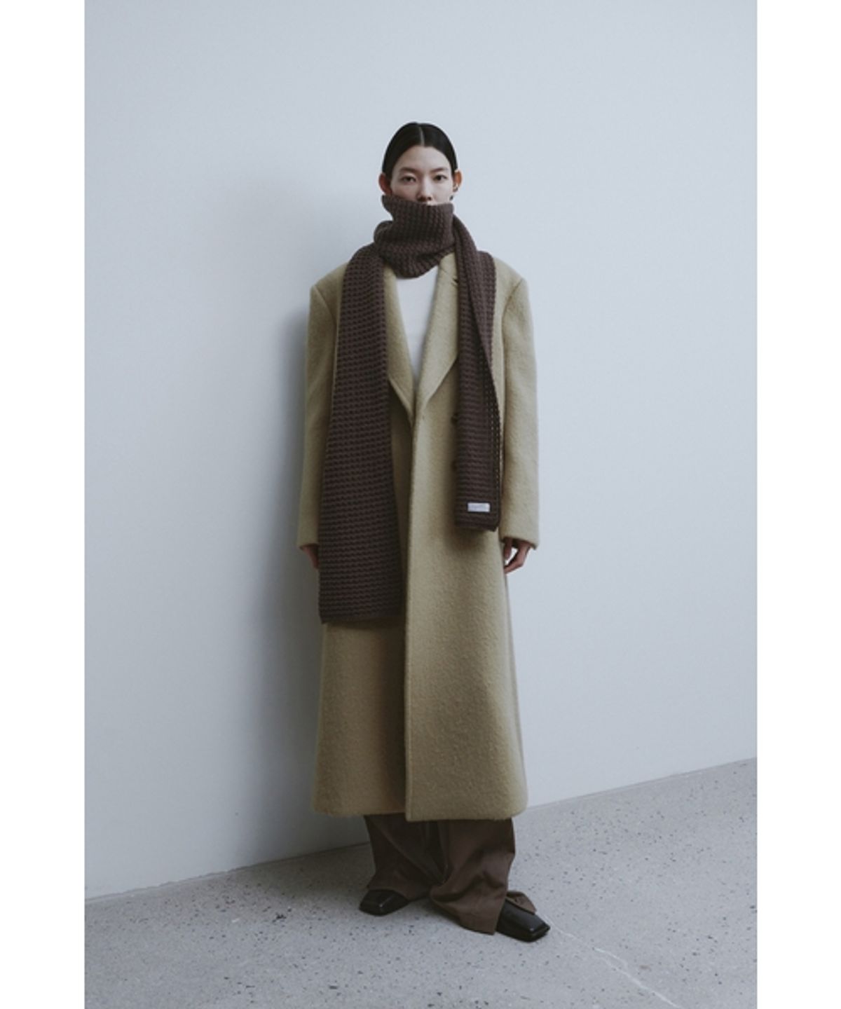 유스(YOUTH) Button Detail Structured Pants-Brown