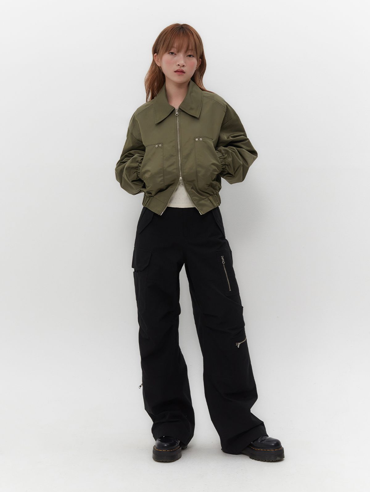 뚜오미오(TUOMIO) RUFFLE BOMBER JACKET [KHAKI]
