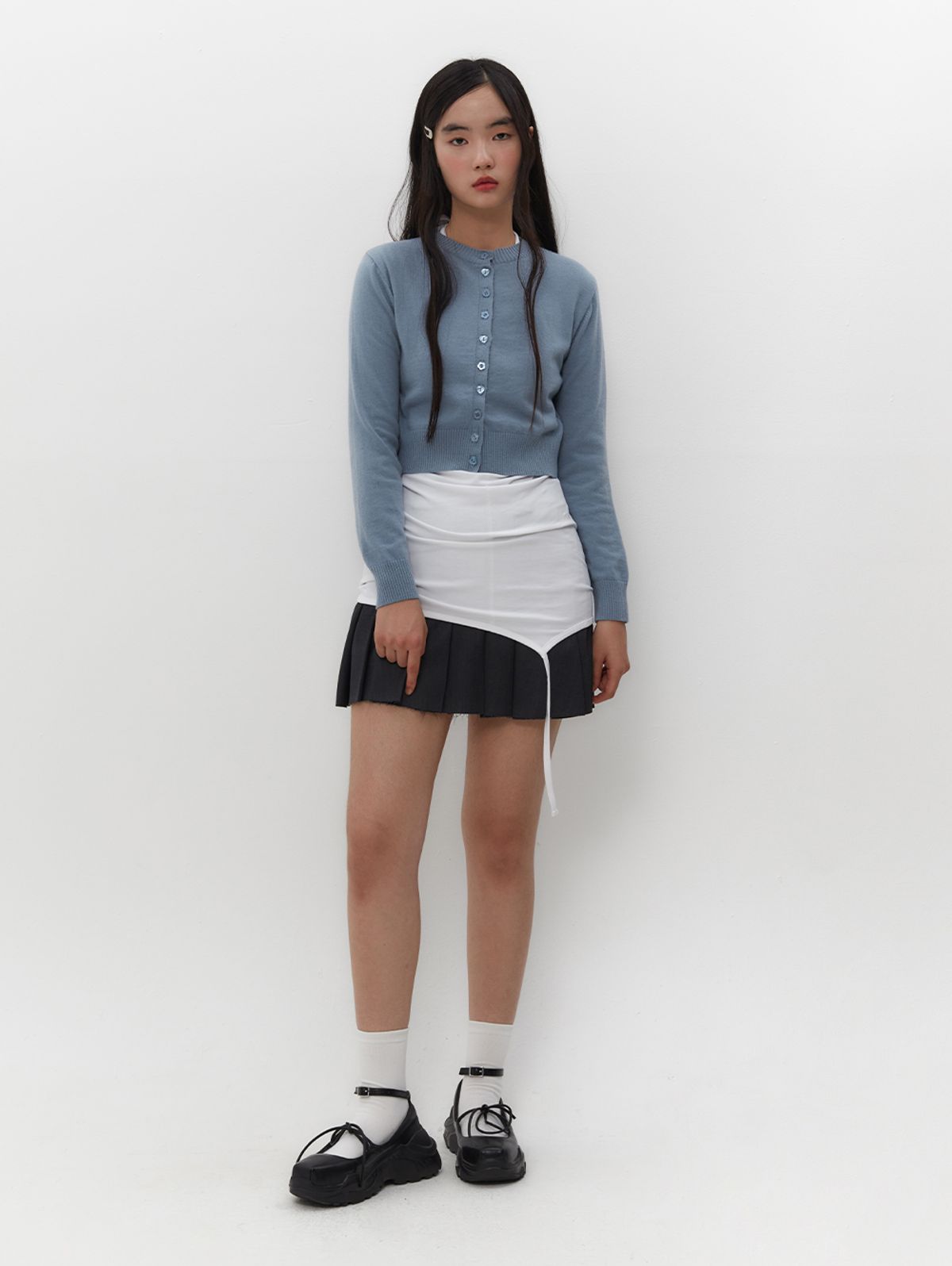 뚜오미오(TUOMIO) BUTTON POINT CARDIGAN [DUSTY BLUE]