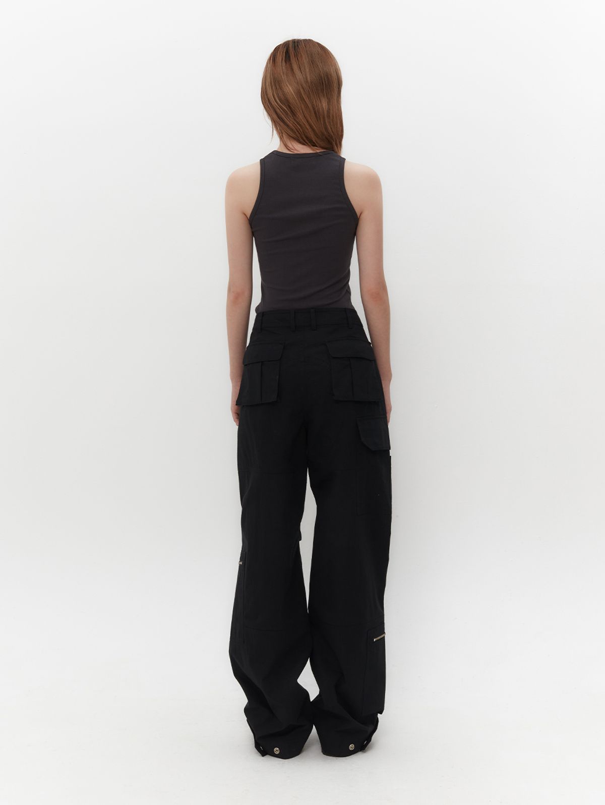 뚜오미오(TUOMIO) TM ESSENTIAL TANK [CHARCOAL]