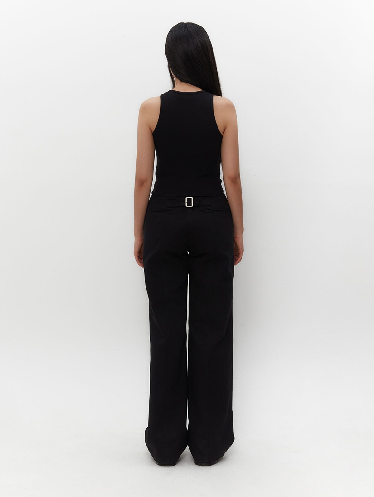 뚜오미오(TUOMIO) TM ESSENTIAL TANK [BLACK]