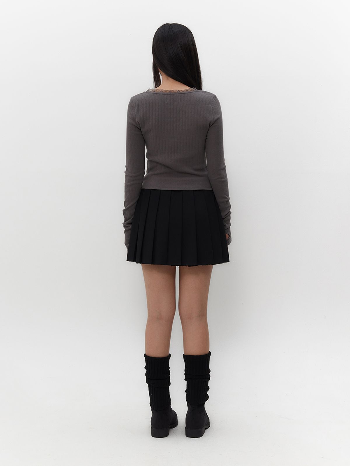뚜오미오(TUOMIO) POINTELLE LONG SLEEVES [CHARCOAL]