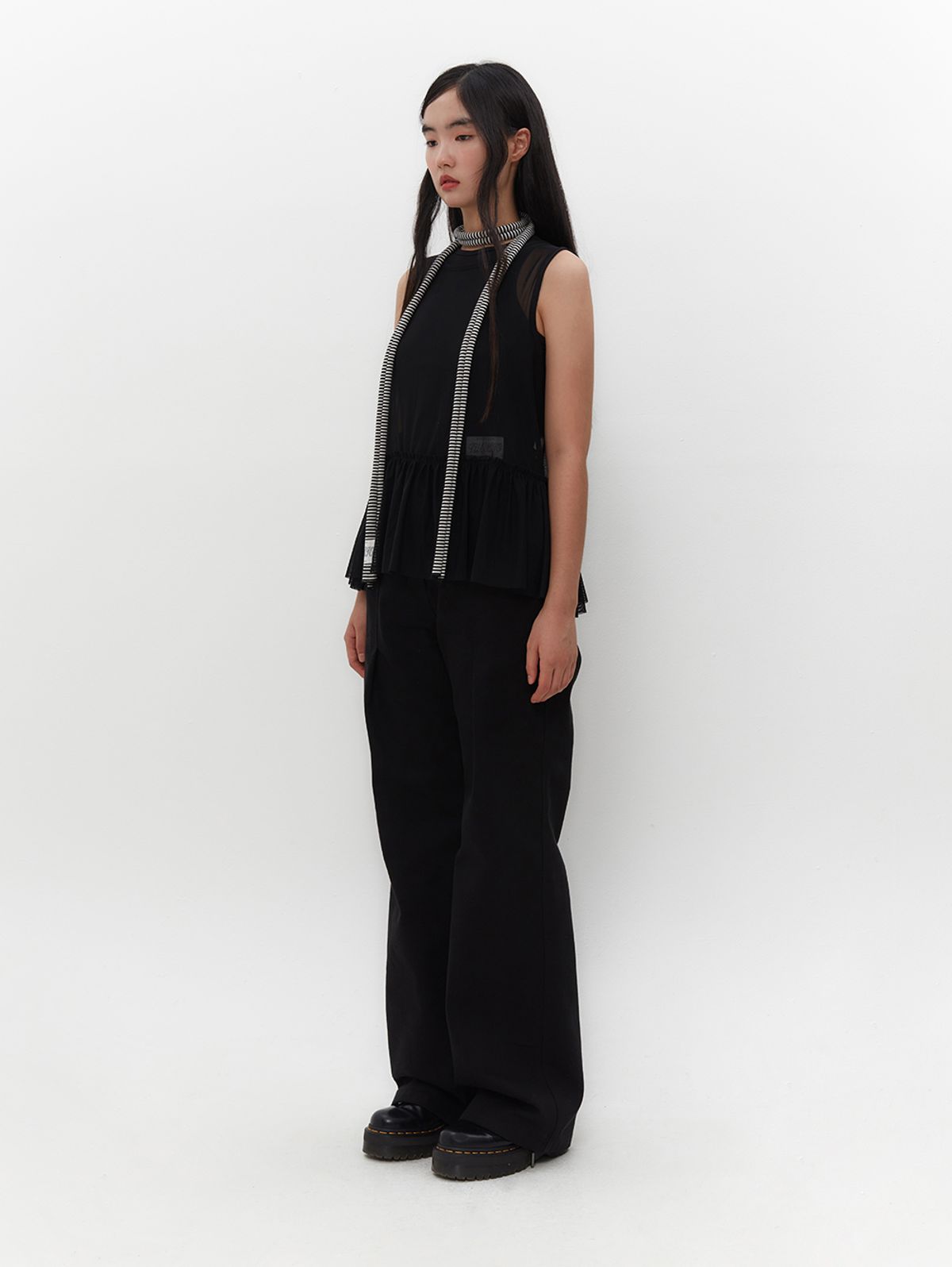 뚜오미오(TUOMIO) FRILL LAYERED VEST [BLACK]