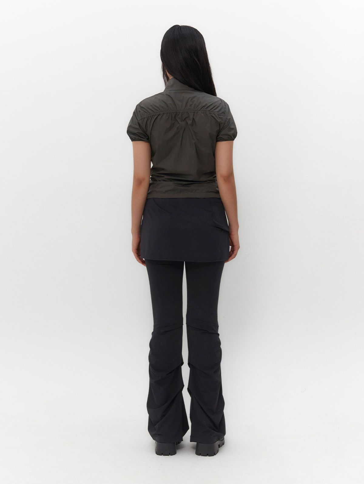 뚜오미오(TUOMIO) STRAPPY SKIRT PANTS [BLACK]