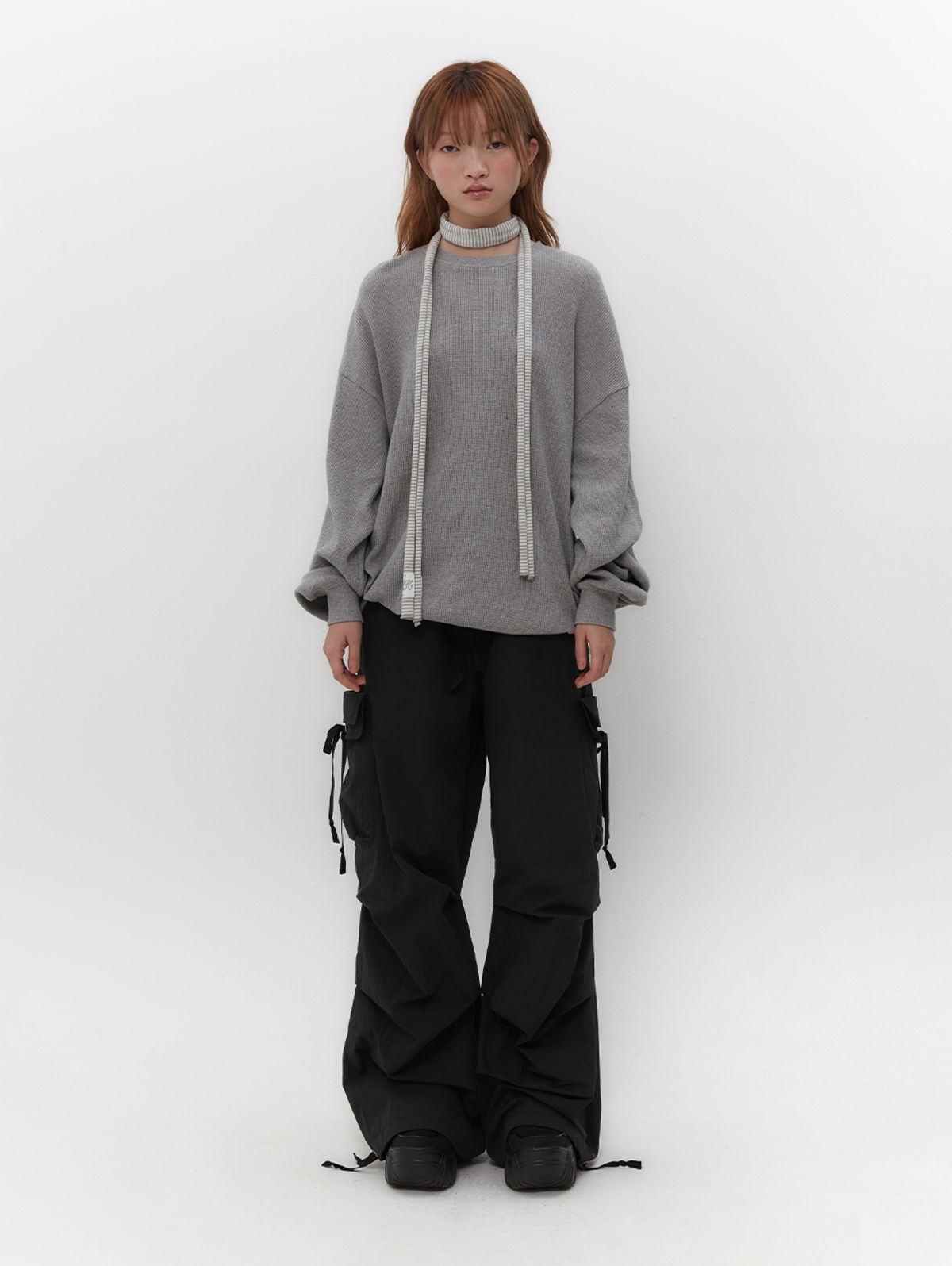 뚜오미오(TUOMIO) GRAPHIC WAFFLE LONG SLEEVES [GREY]