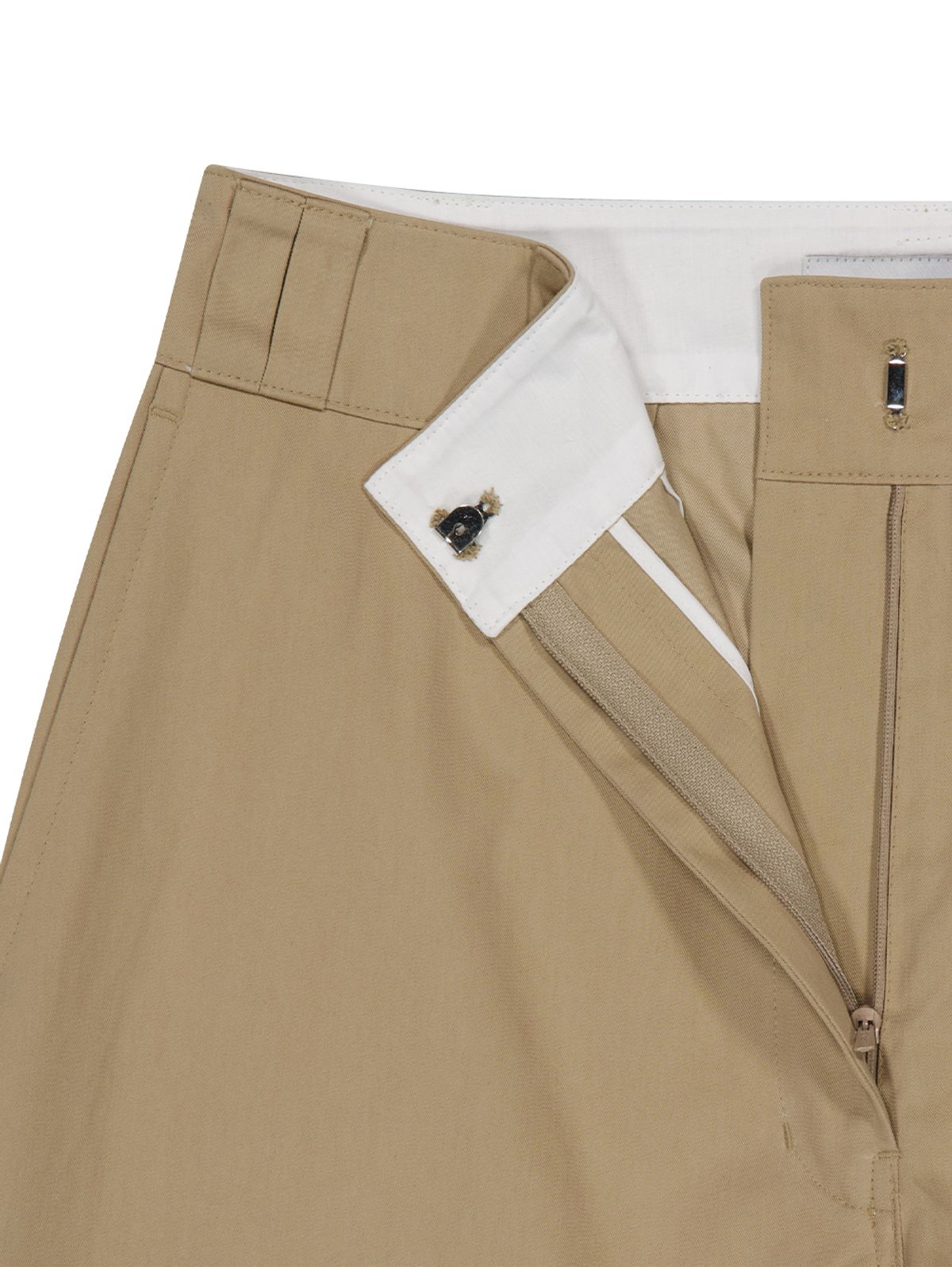 뚜오미오(TUOMIO) LOOSE FIT WORKPANTS [BEIGE]