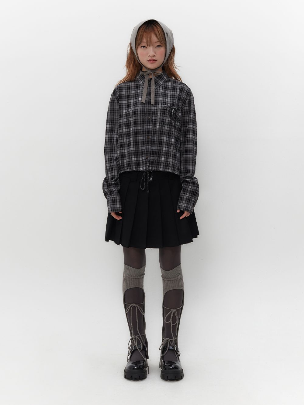 【韓国TUOMIO トゥオミオ】TM SYMBOL PLEATS SKIRT MUSINSA | TUOMIO TM SYMBOL PLEATS SKIRT [BLACK]