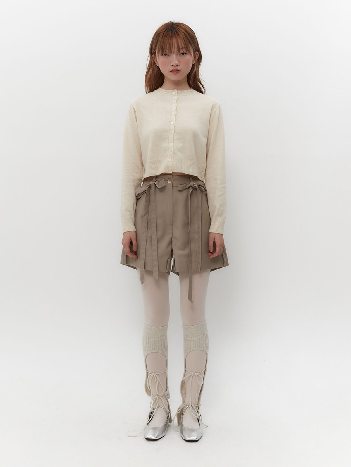 뚜오미오(TUOMIO) RIBBON LEG WARMER [LIGHT GREY]
