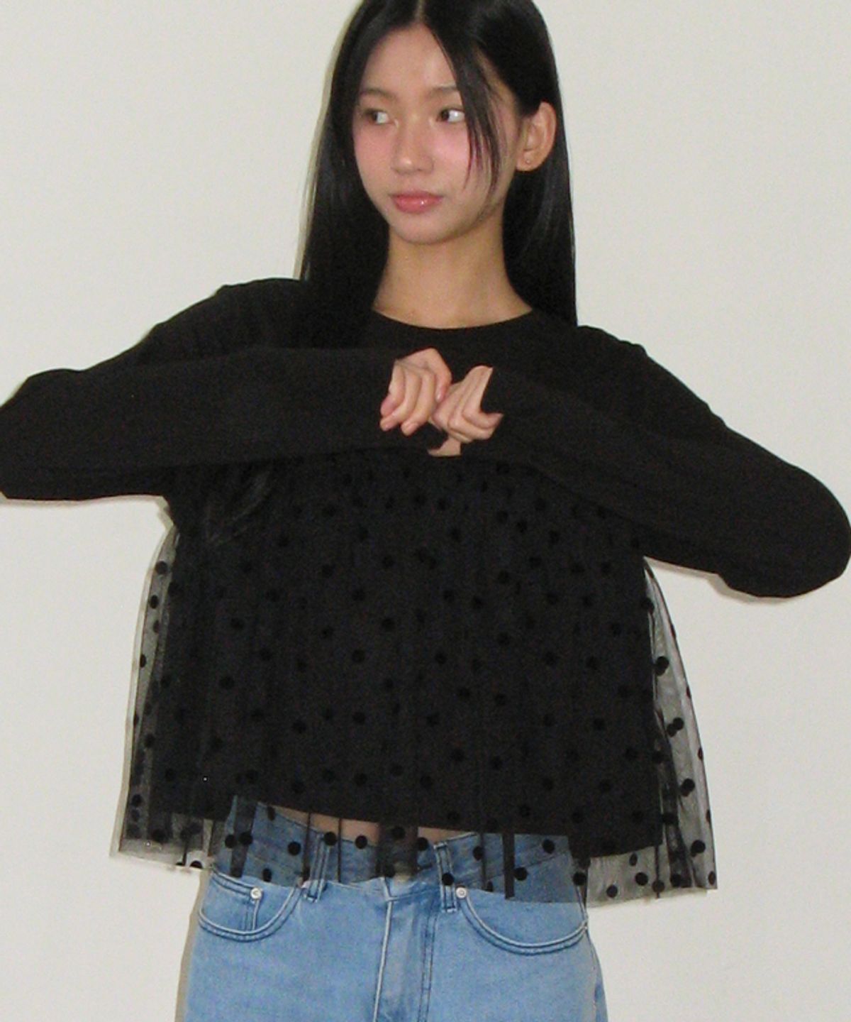 론론(RONRON) SHEER LAYERED LONG SLEEVE DOT BLACK